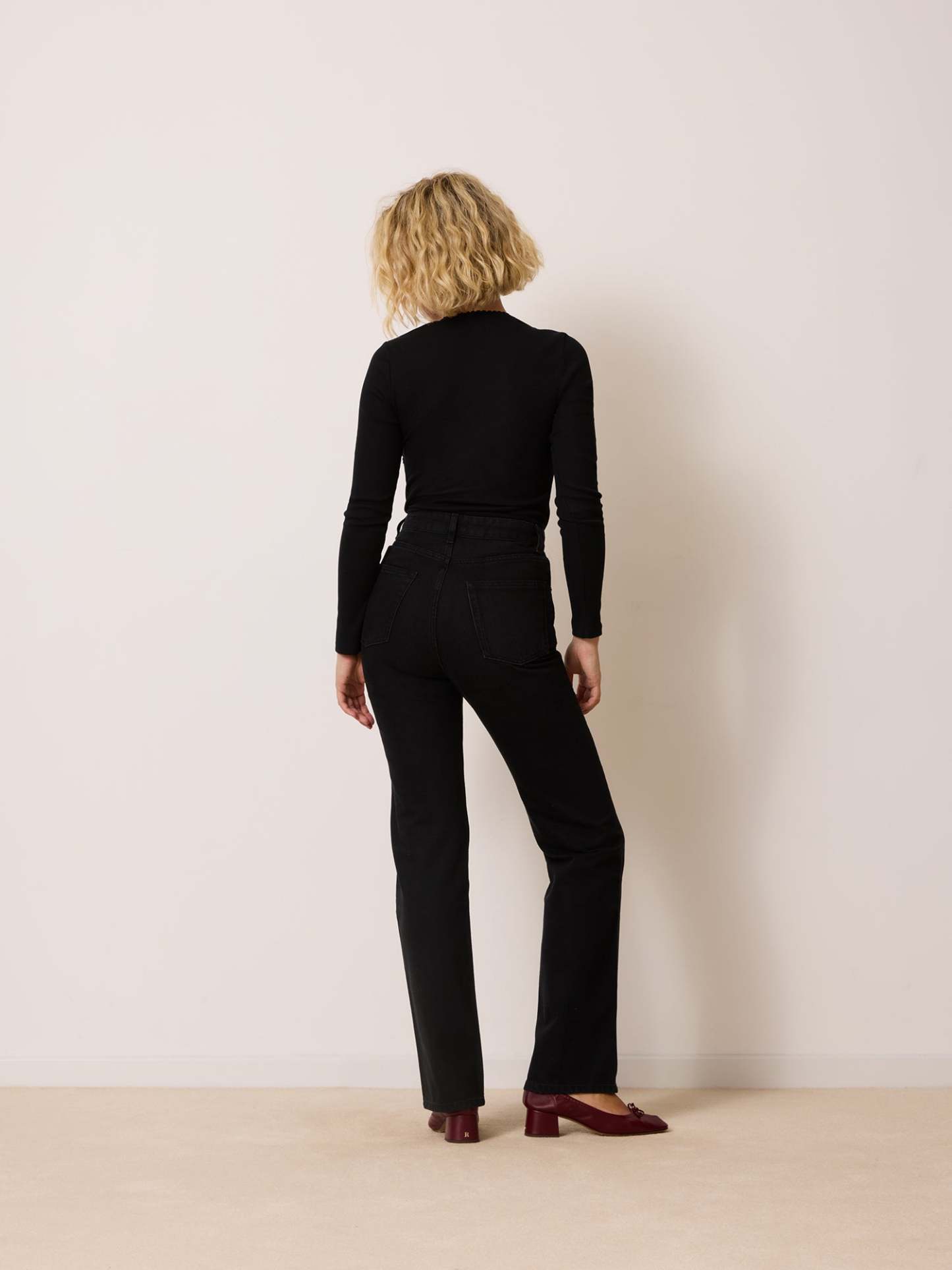Jean MADELEINE - Unis black stone simple