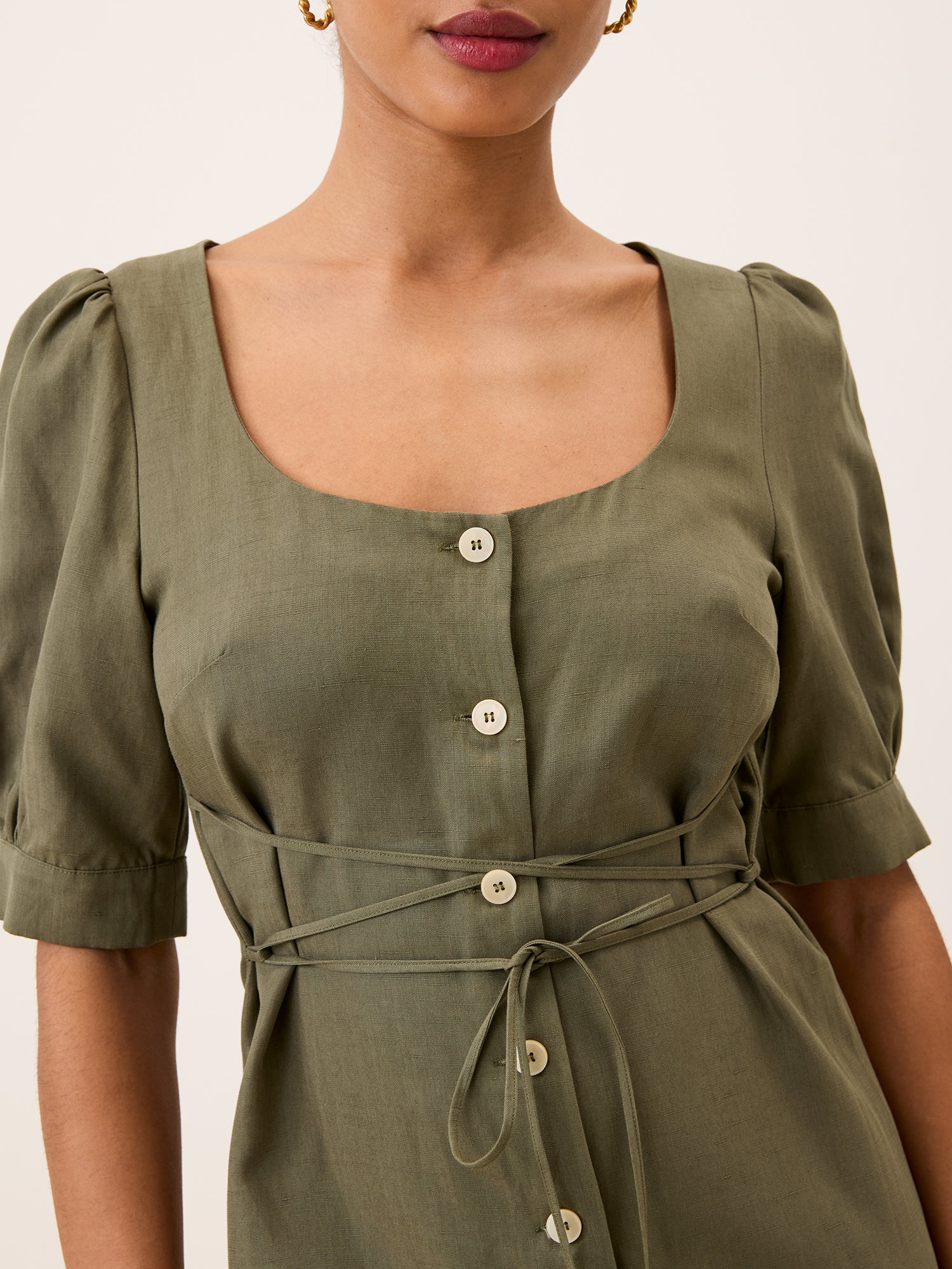Robe JULIA  - Uni Amande