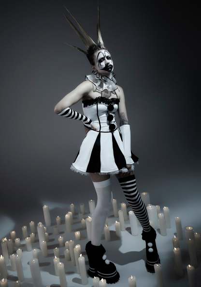 Classic Clown Girl Costume - White - WHITE