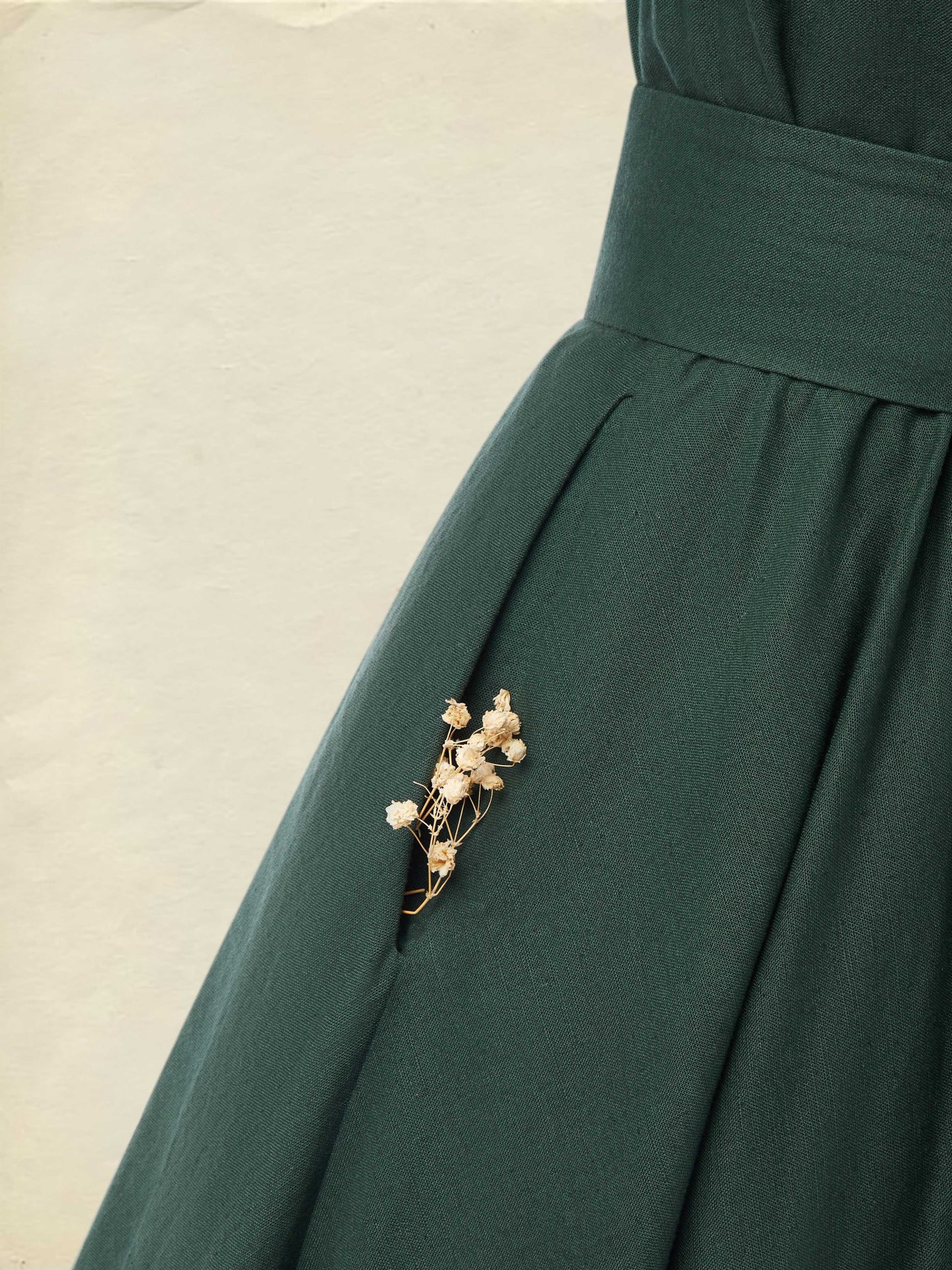 Midi Linen Dress , Half Sleeve, Sweetheart Neck, Plain, Vintage, Deep Green - Deep Green