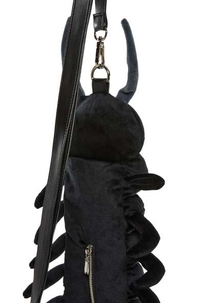 ugc|black