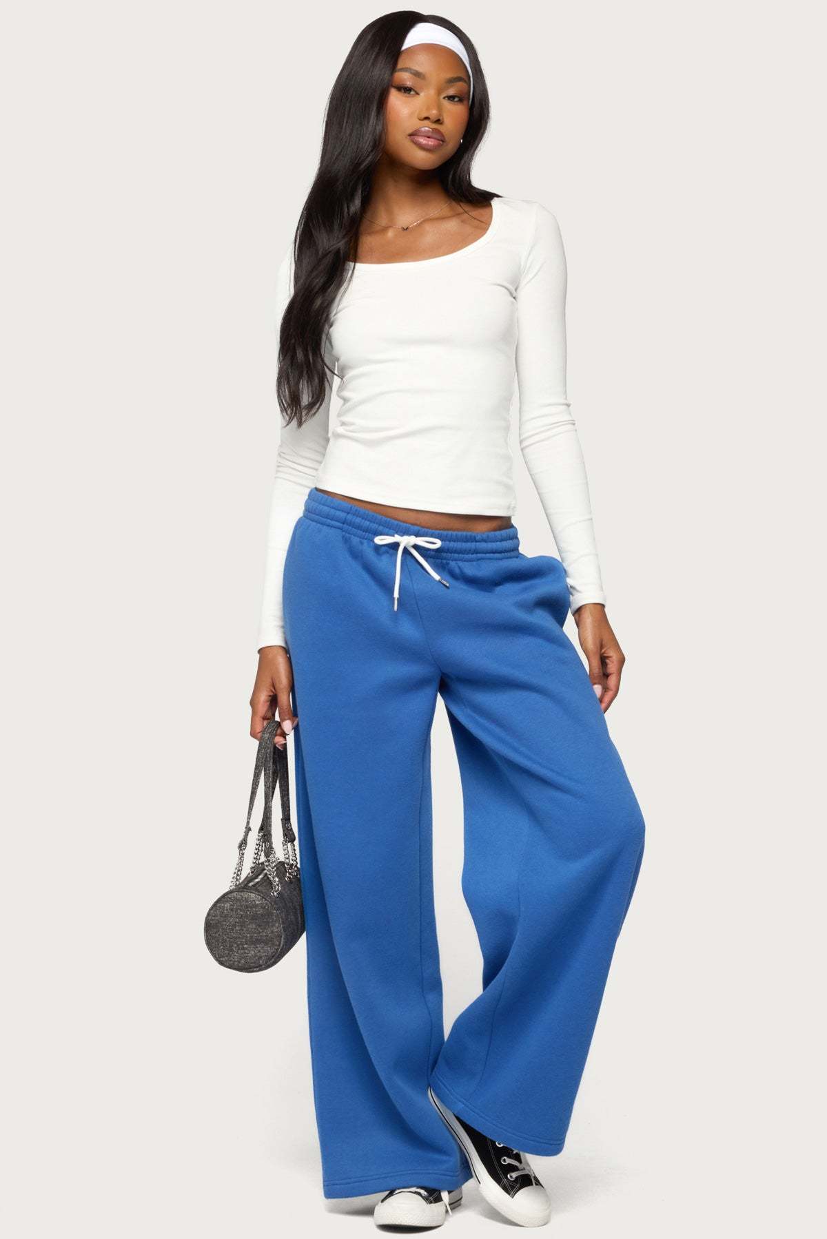 Kamari Low Rise Wide Sweatpants - BLUE