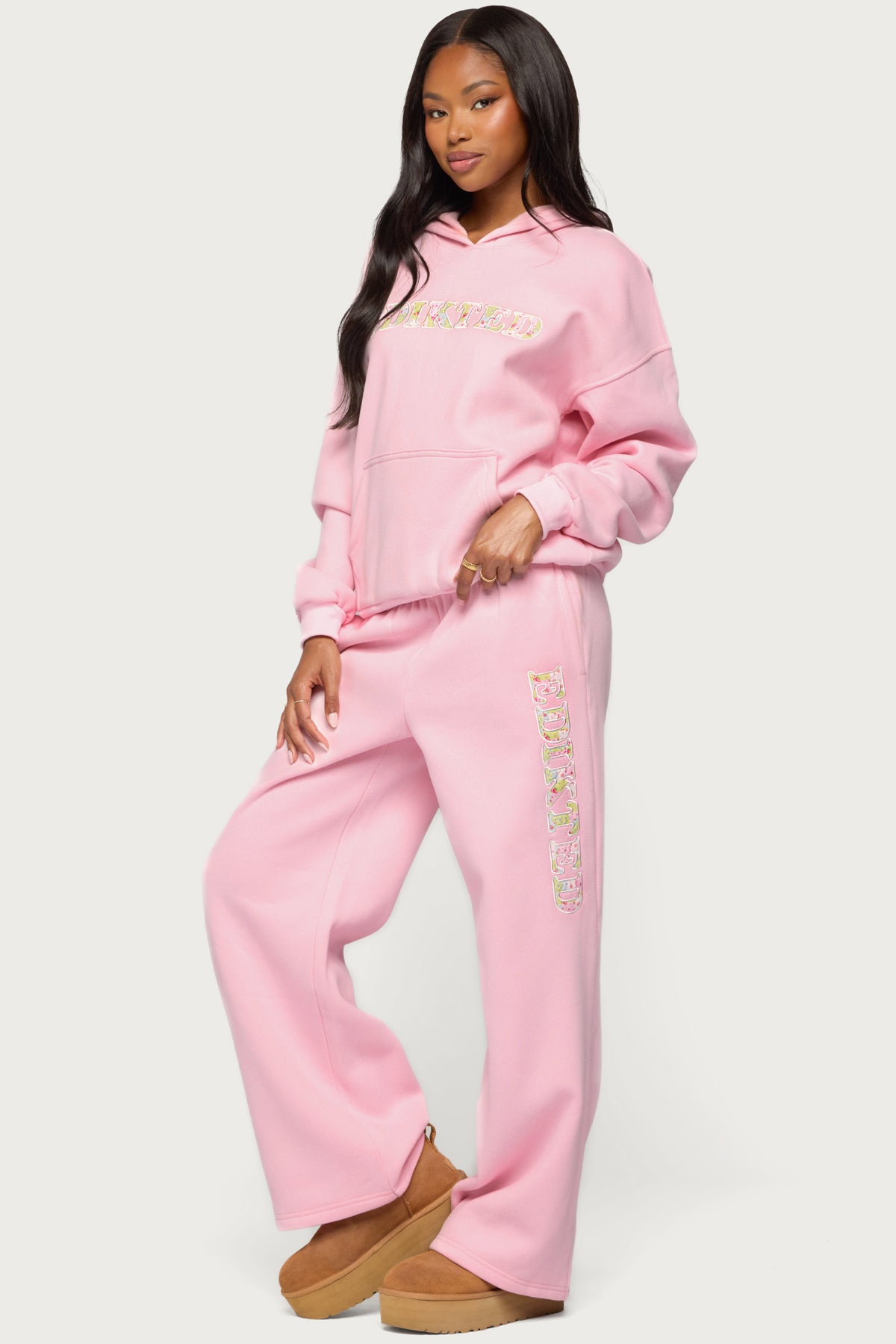 Mili Edikted Sweatpants - PINK