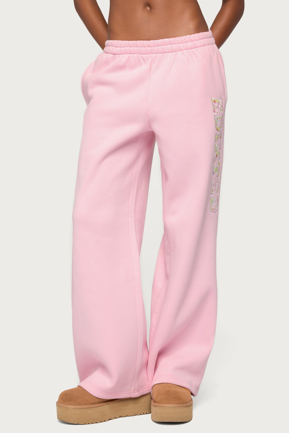 Mili Edikted Sweatpants - PINK