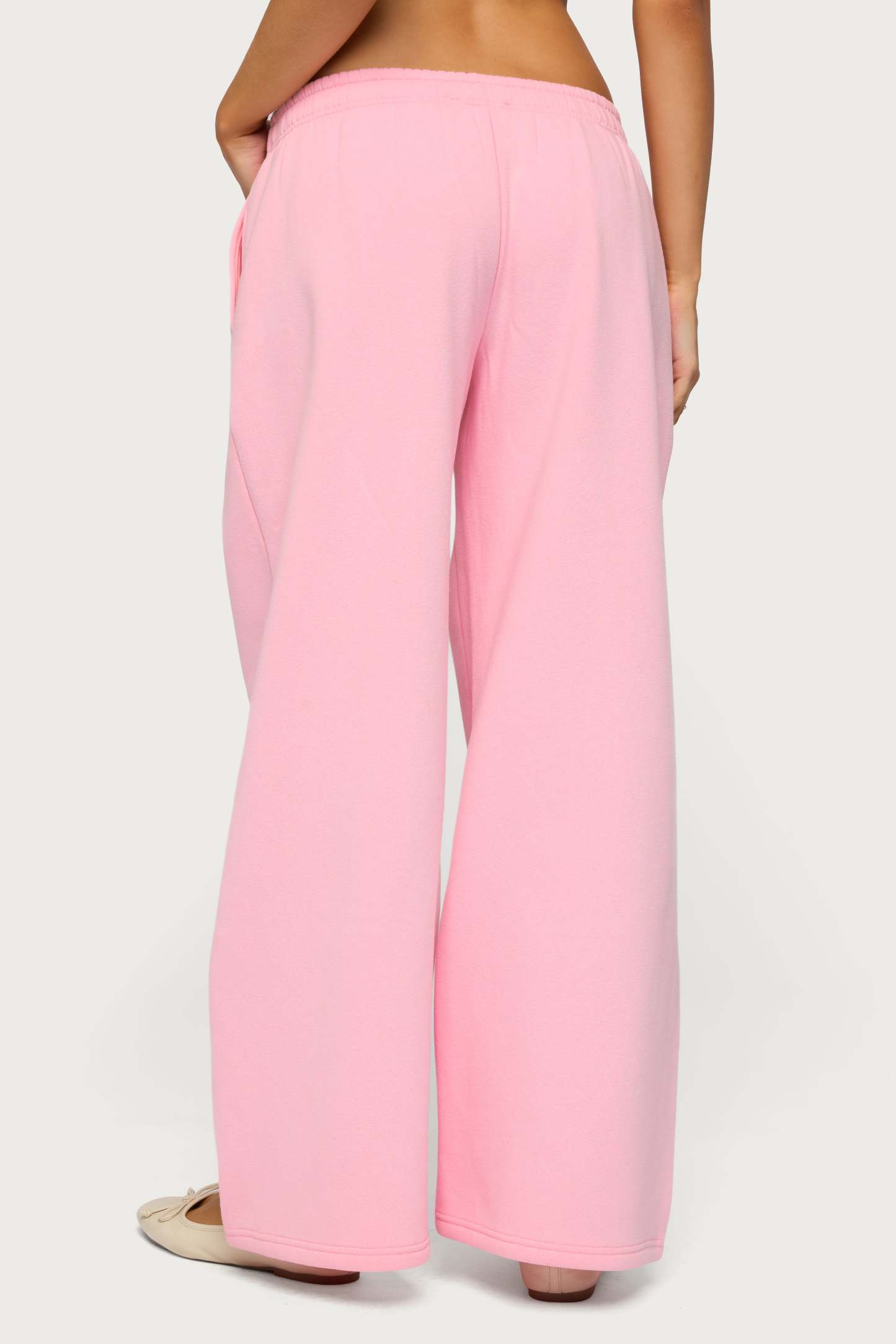 Keychain Cutie Straight Leg Sweatpants - PINK