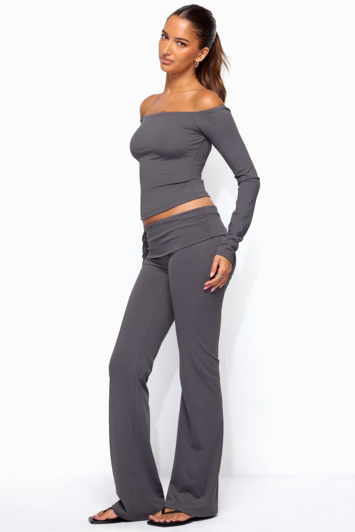 Oriane Foldover Flared Leggings - GRAY