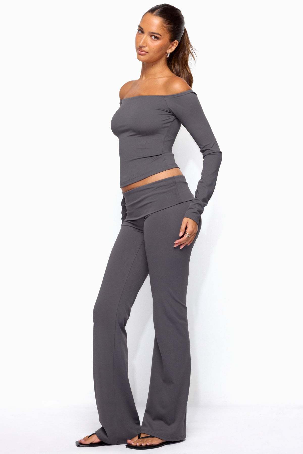 Oriane Foldover Flared Leggings - GRAY