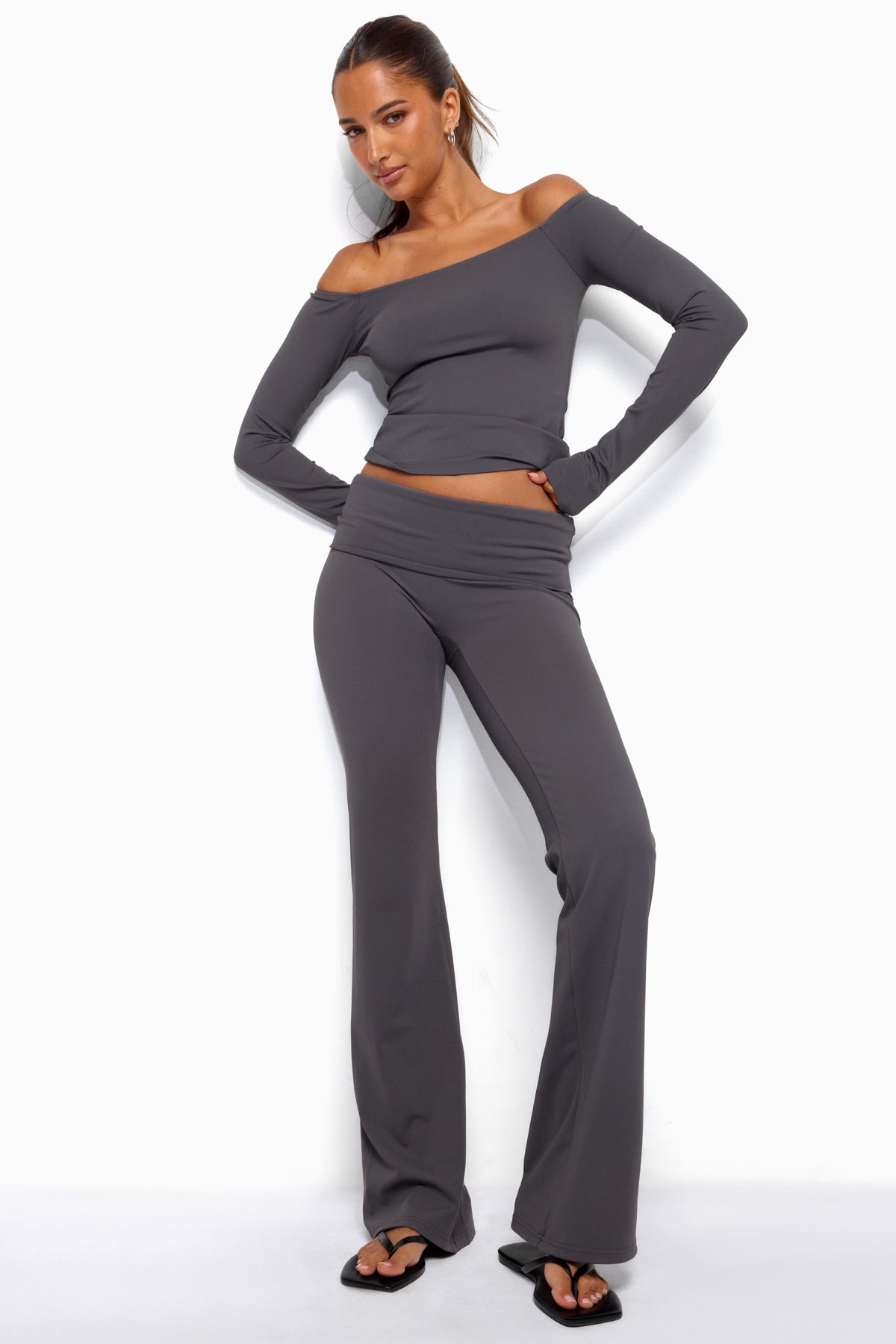 Oriane Foldover Flared Leggings - GRAY
