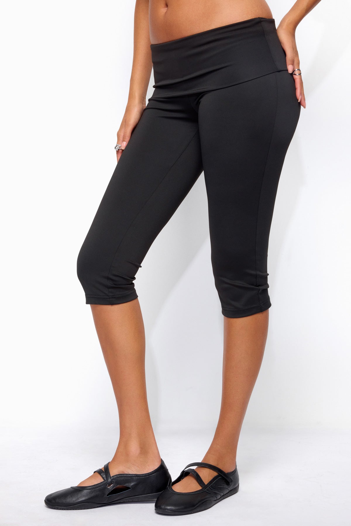 Ravena Foldover Capri Leggings - BLACK