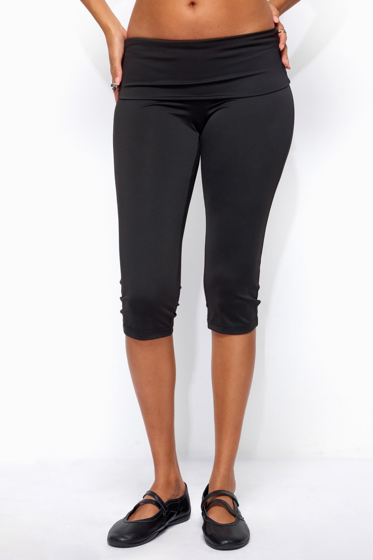 Ravena Foldover Capri Leggings - BLACK