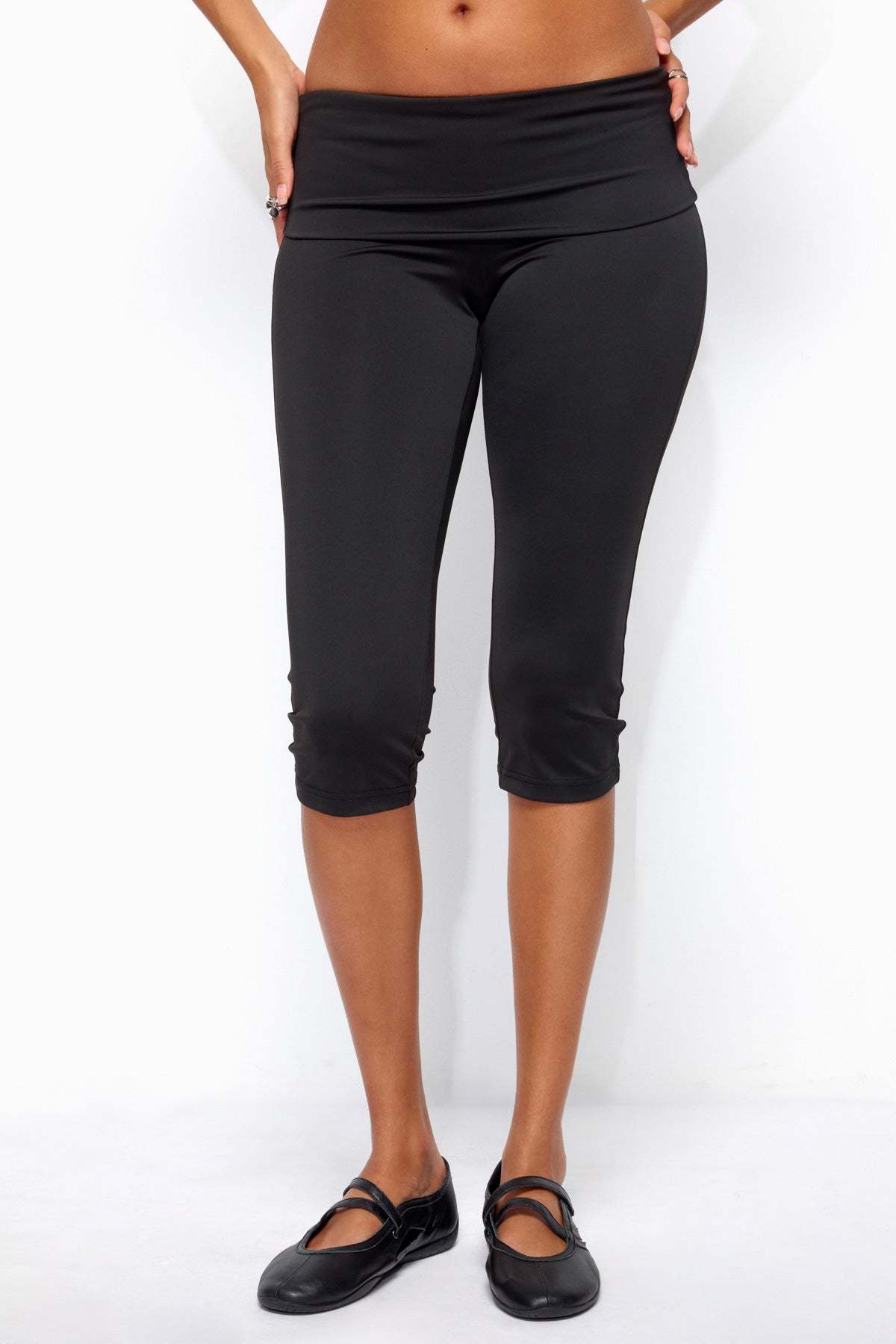 Ravena Foldover Capri Leggings - BLACK