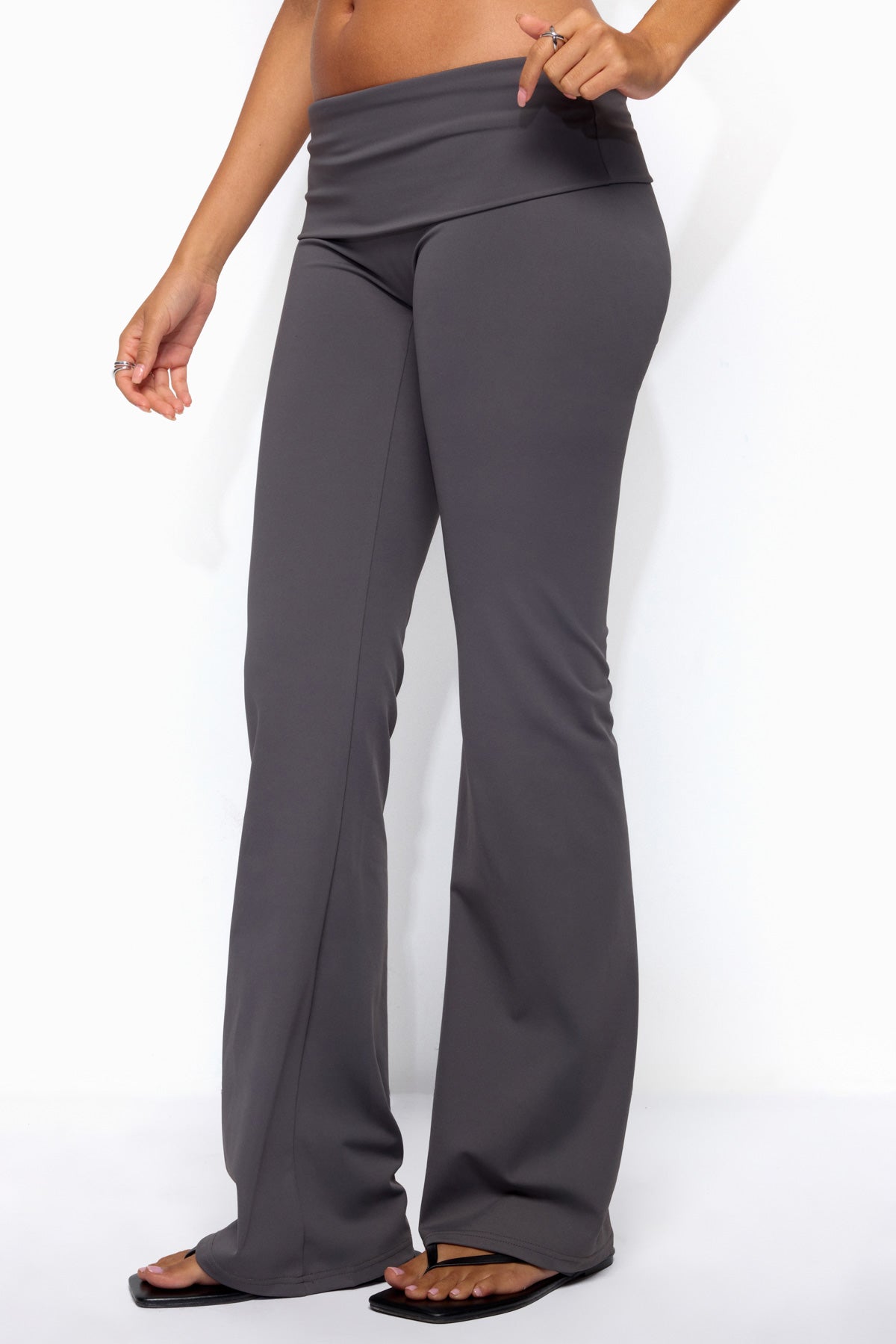 Oriane Foldover Flared Leggings - GRAY