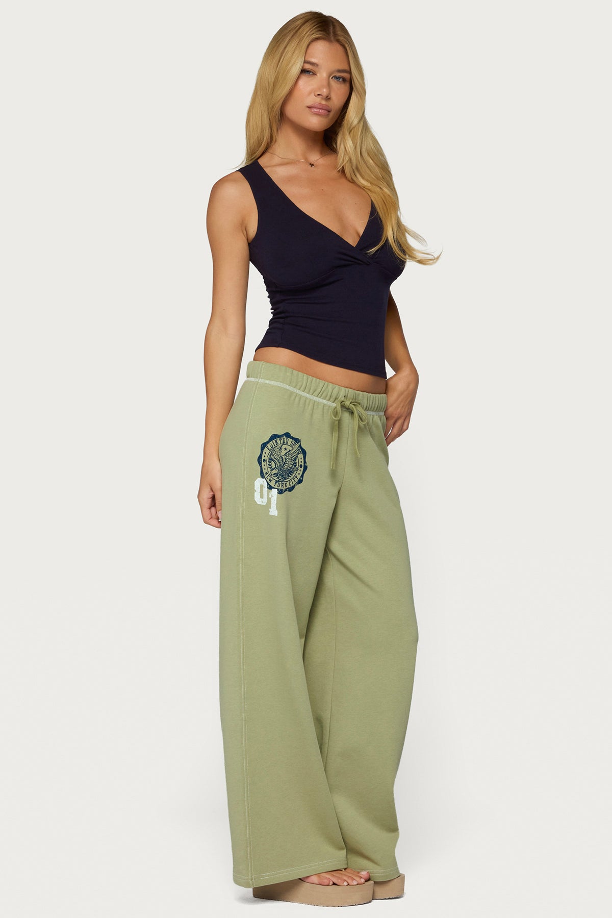 Edikted Spirit Sweatpants - OLIVE