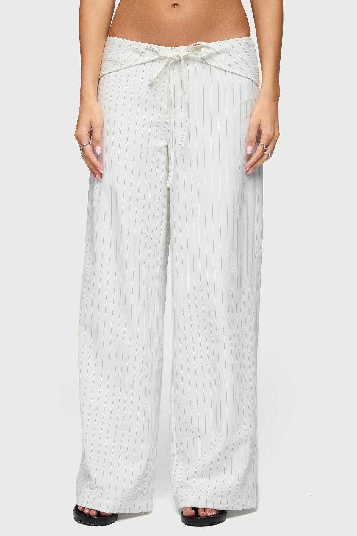 Parker Pinstripe Tie Belt Pants - WHITE