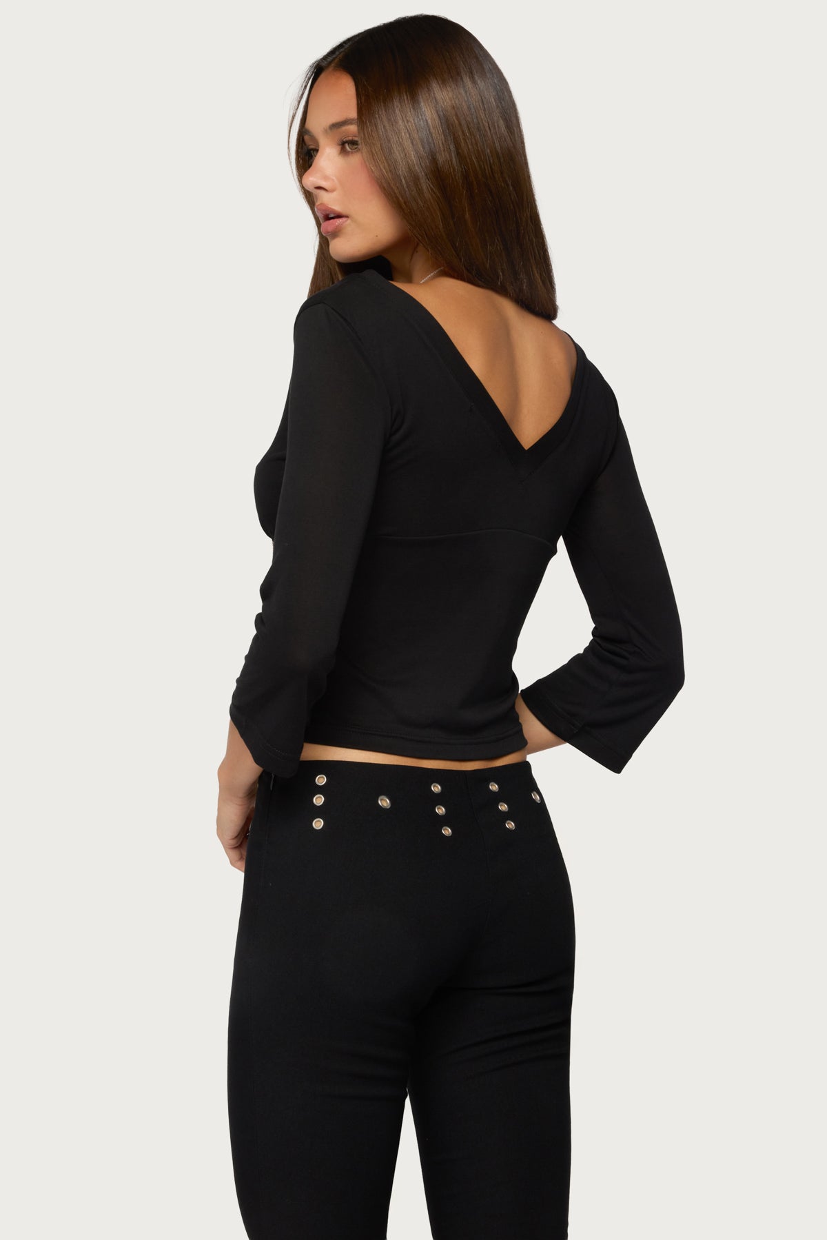 Mar V Neck Three-Quarter Sleeve Top - BLACK