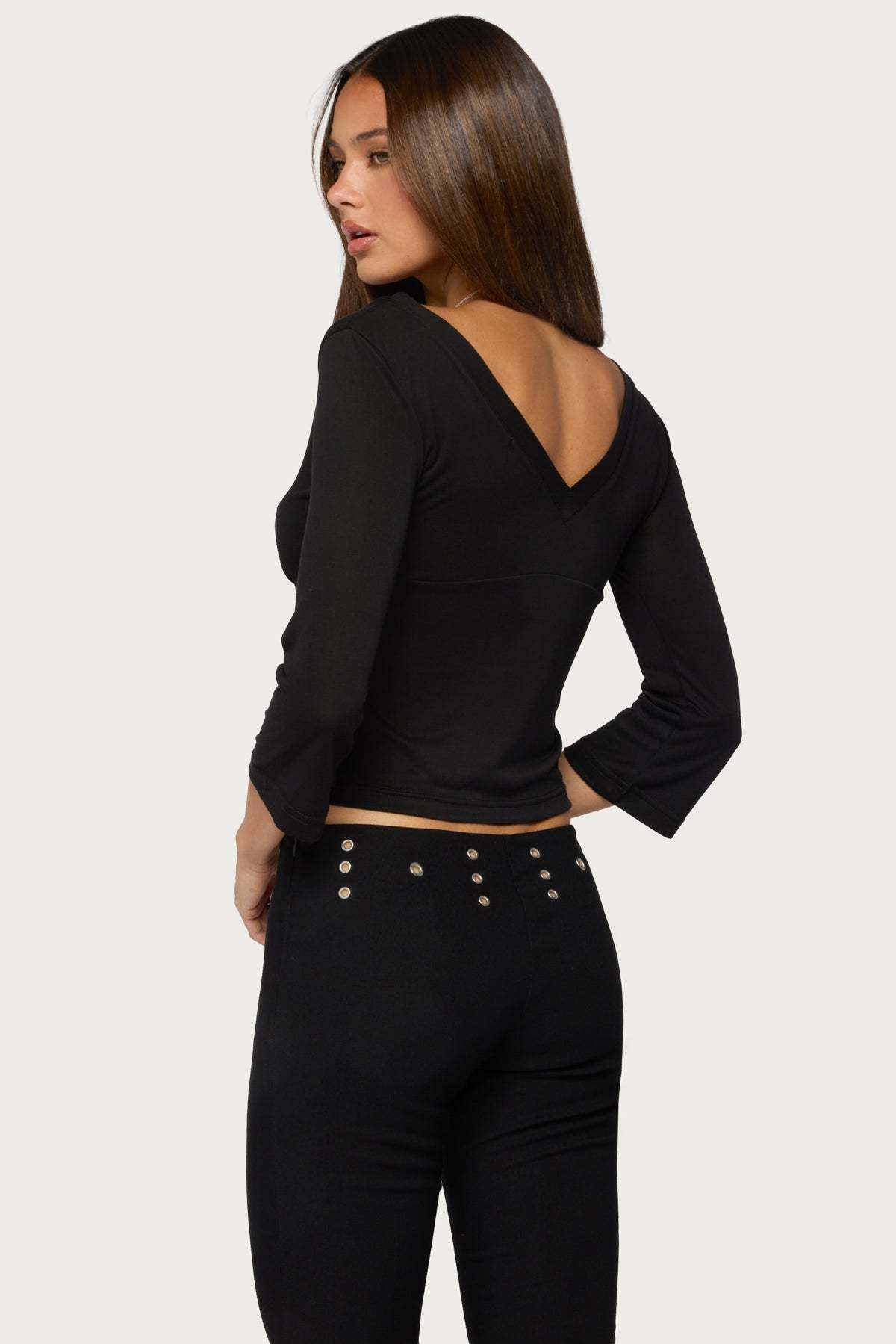 Mar V Neck Three-Quarter Sleeve Top - BLACK