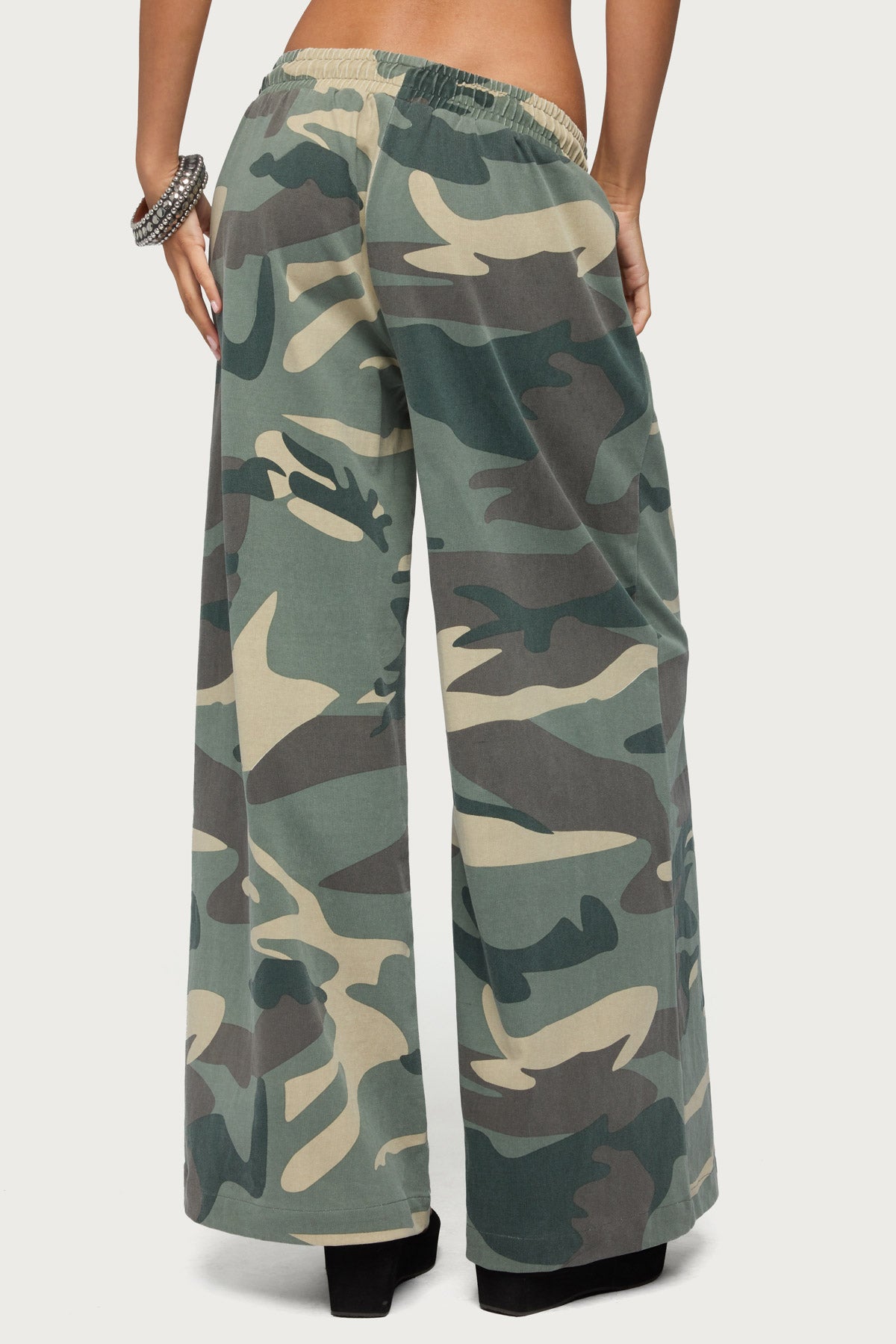 Allen Camo Wide Leg Sweatpants - OLIVE