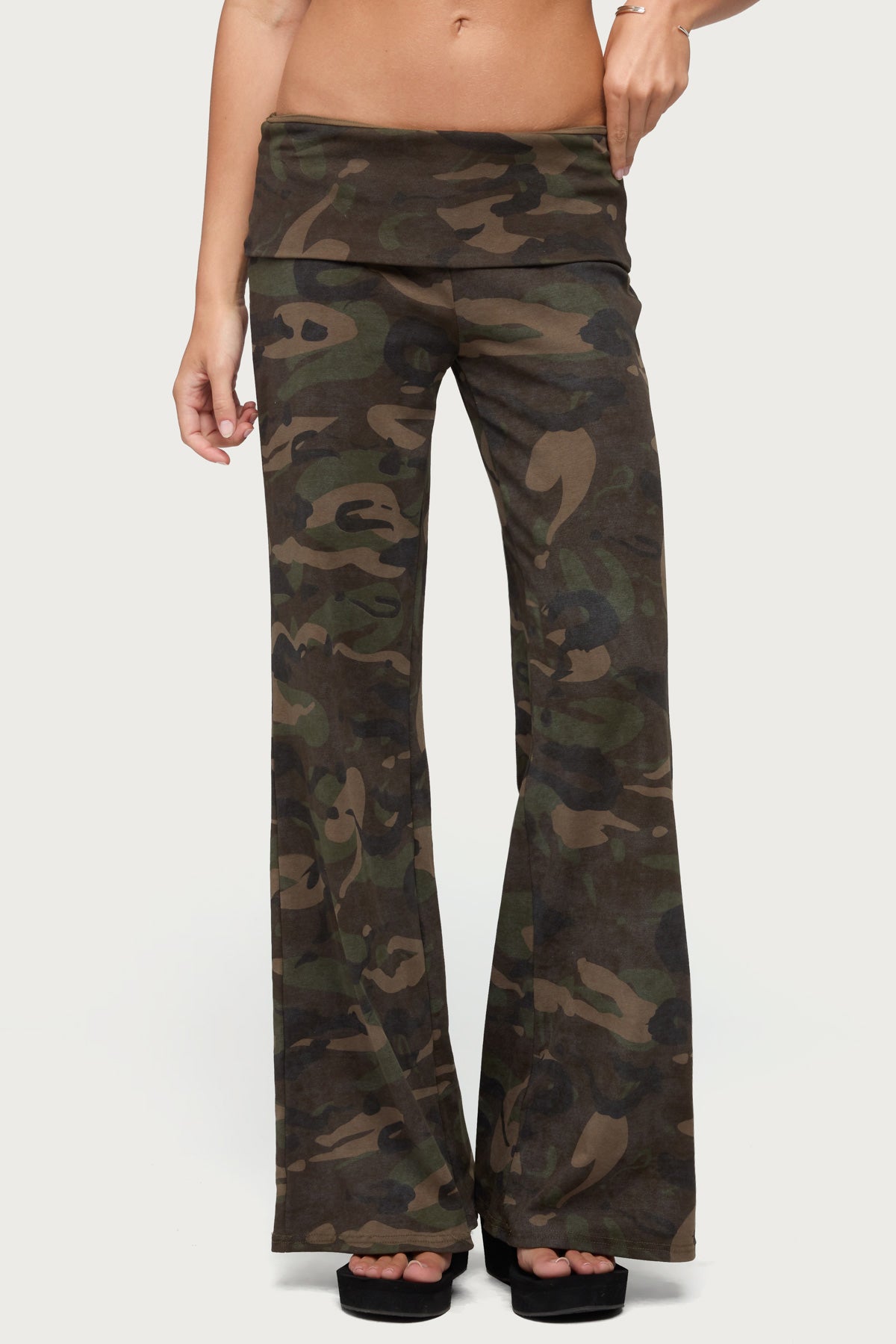 Lumielle Camo Wide Leg Foldover Pants - OLIVE