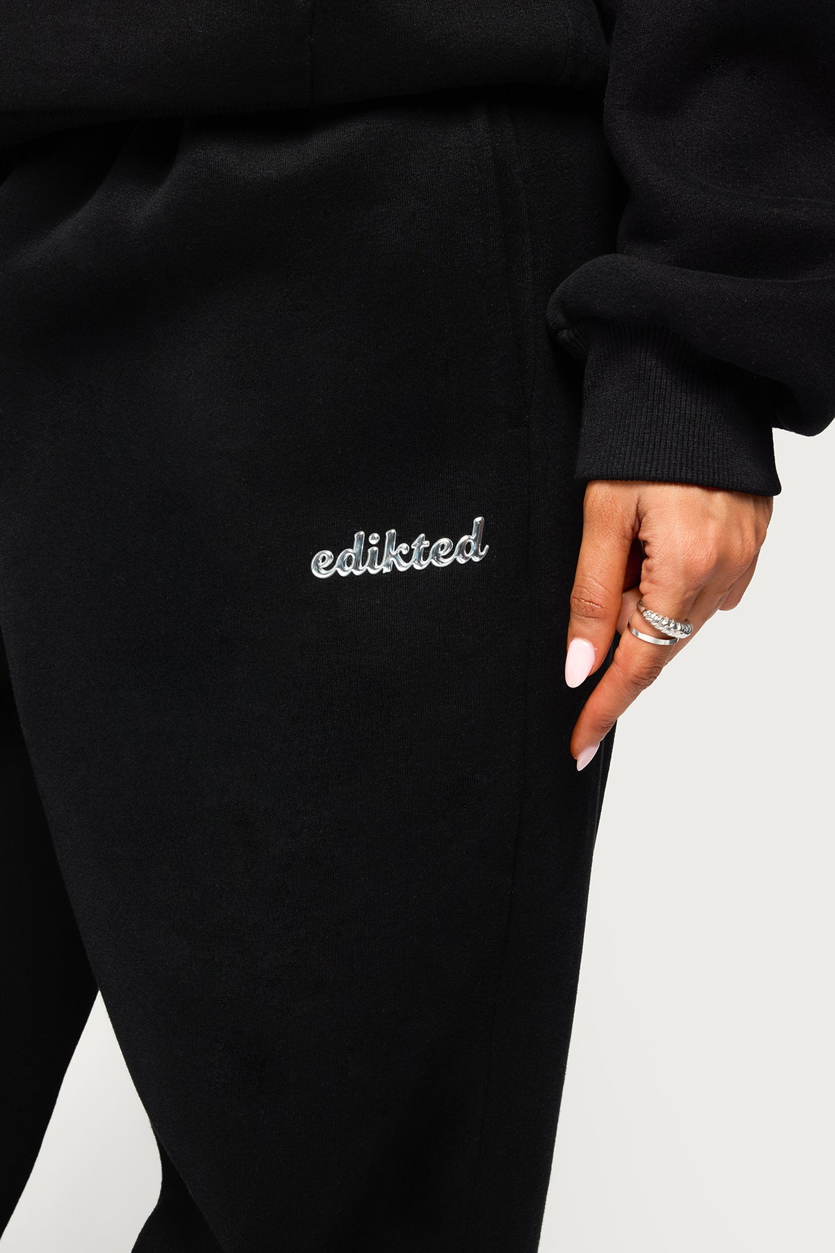 Edikted Diva Sweatpants - BLACK