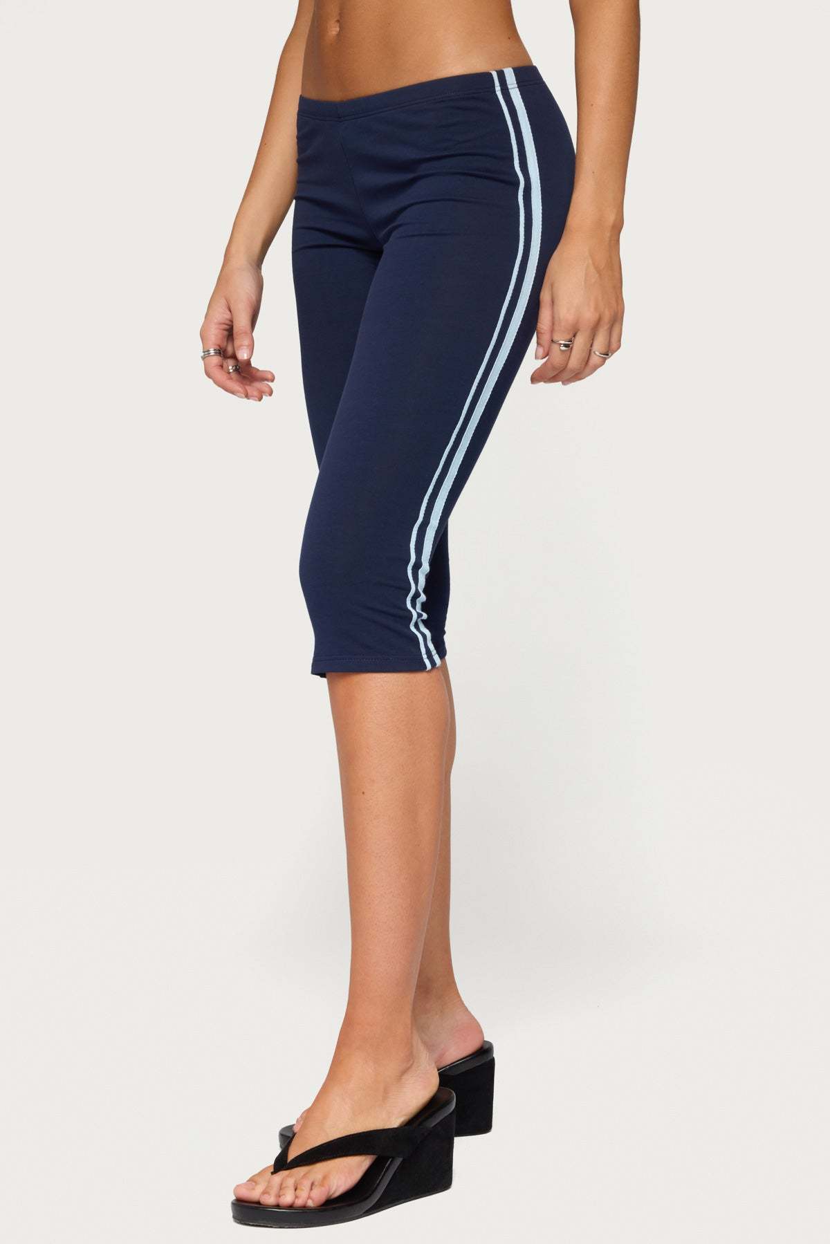 Danie Stripey Capri Leggings - NAVY