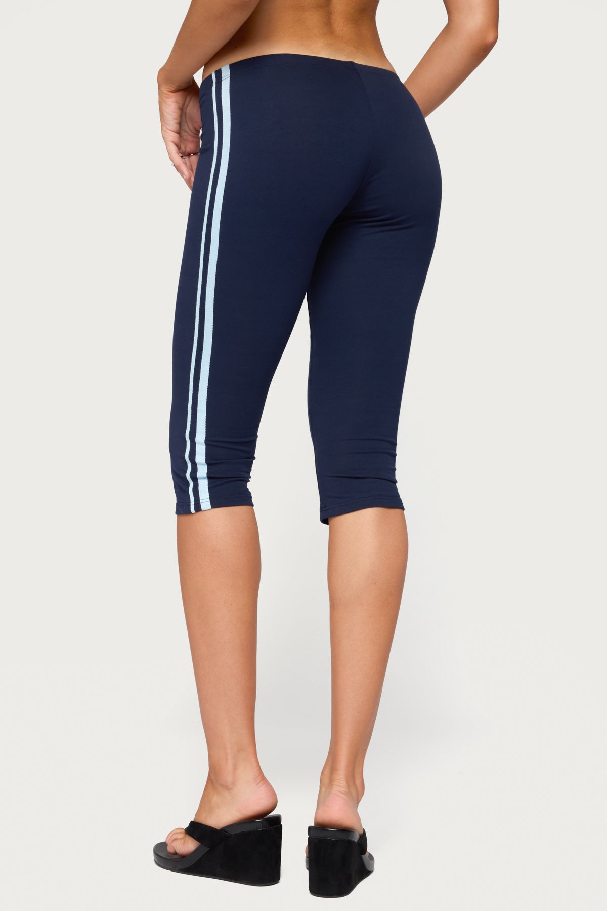 Danie Stripey Capri Leggings - NAVY