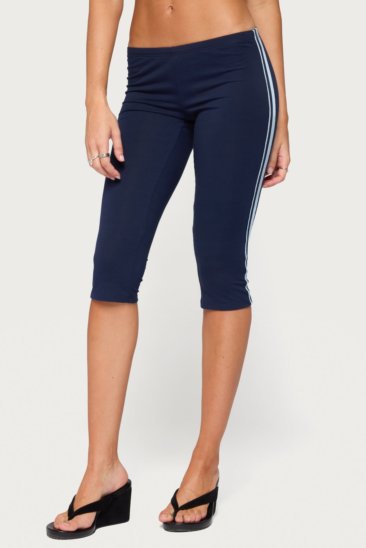 Danie Stripey Capri Leggings - NAVY