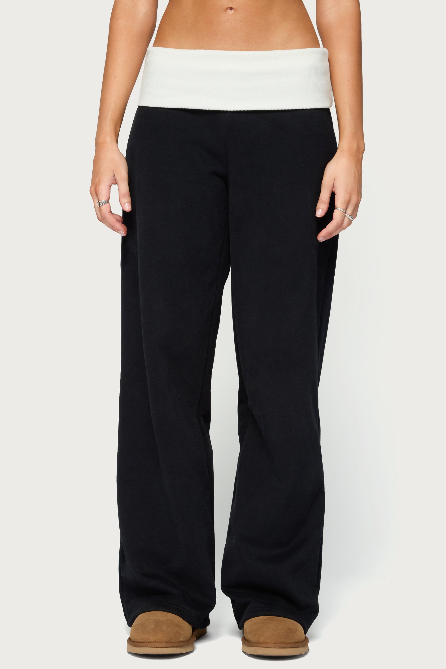Idha Contrast Foldover Baggy Sweatpants - BLACK