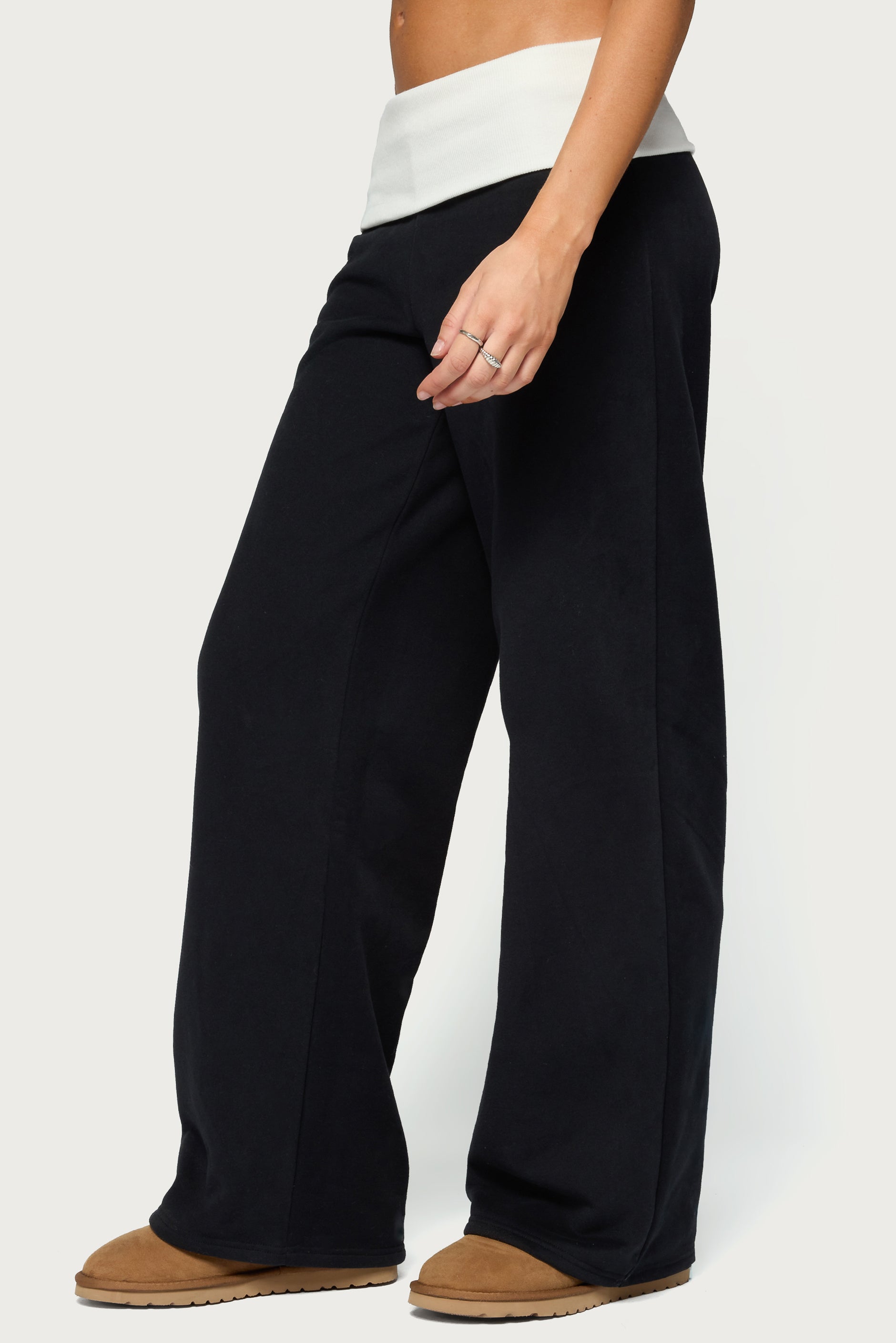 Idha Contrast Foldover Baggy Sweatpants - BLACK
