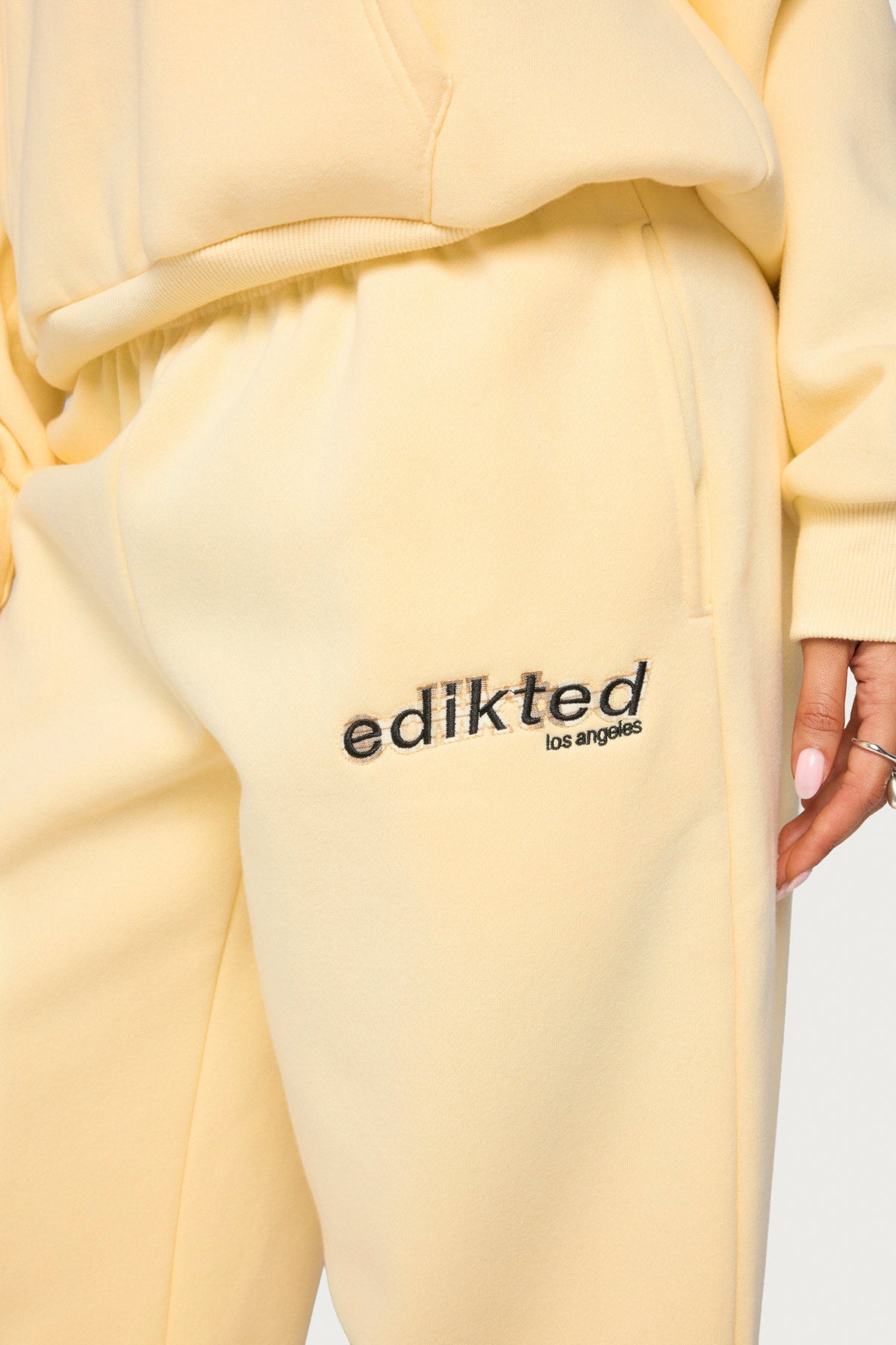 Edikted West Coast Sweatpants - LIGHT-YELLOW