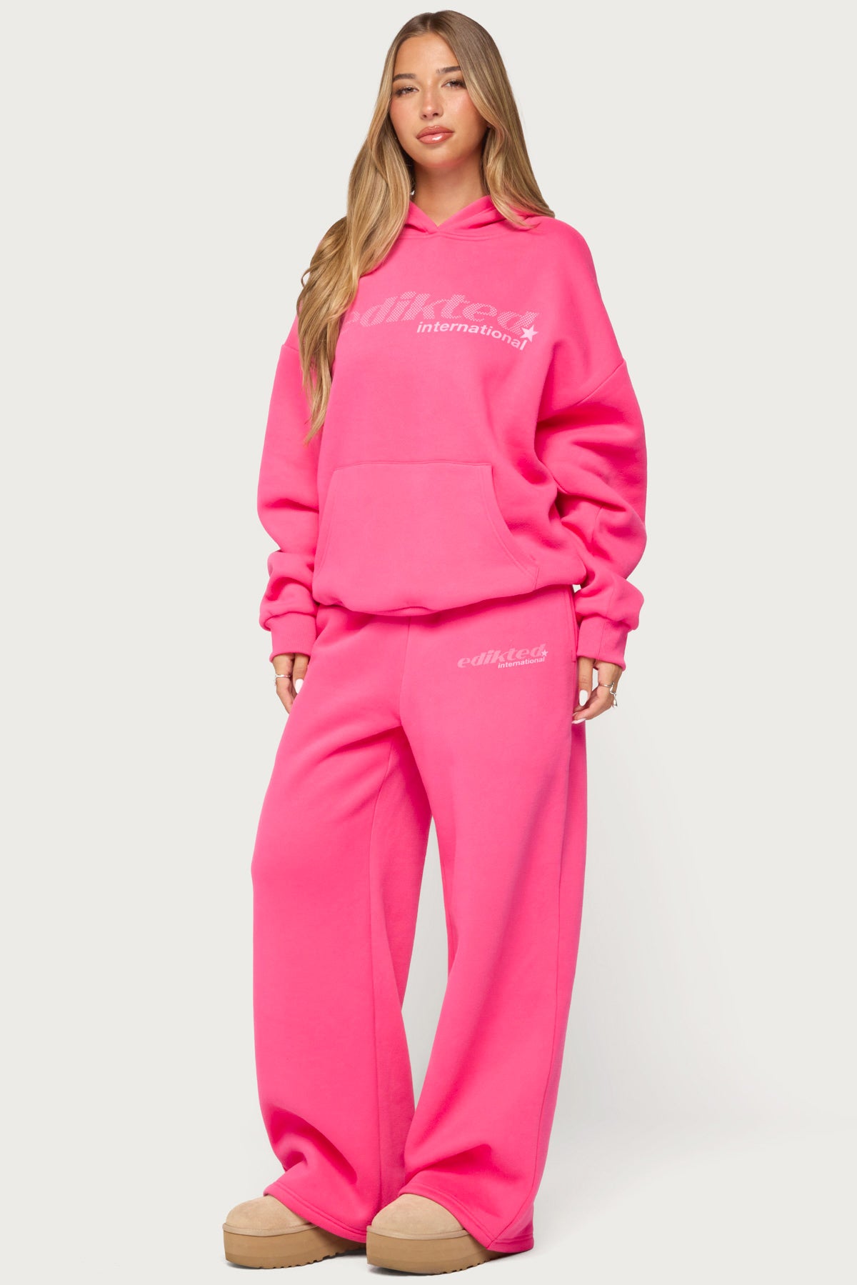 Edikted International Wide Leg Sweatpants - PINK