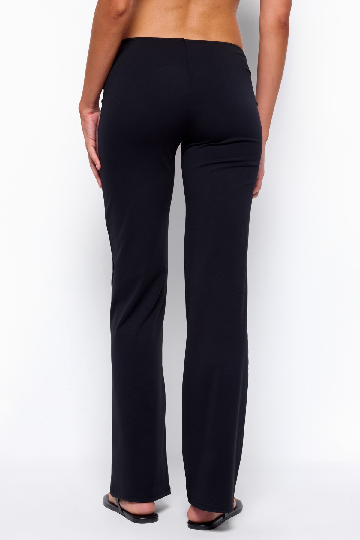 Anika Scooped Straight Leg Pants - BLACK