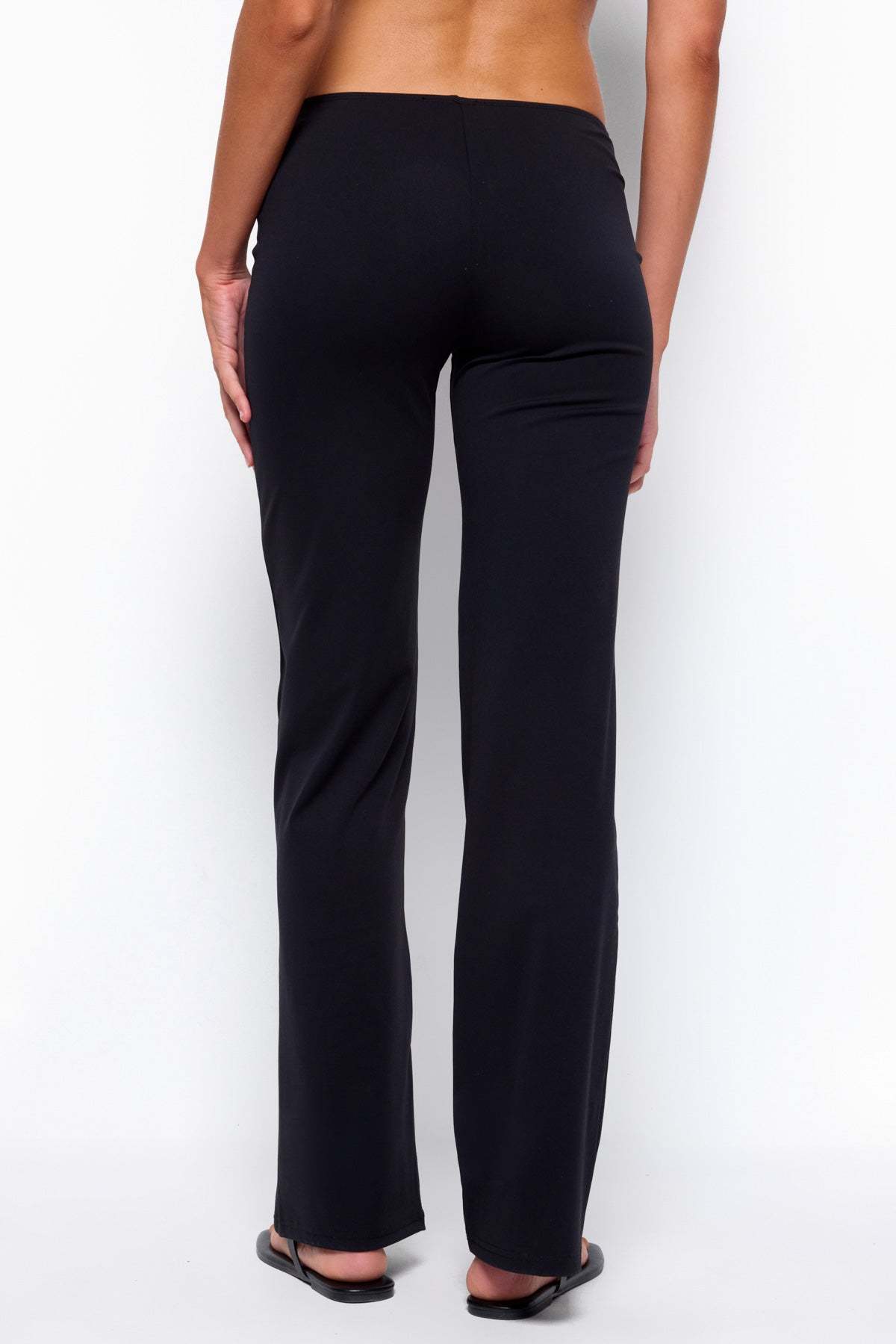 Anika Scooped Straight Leg Pants - BLACK