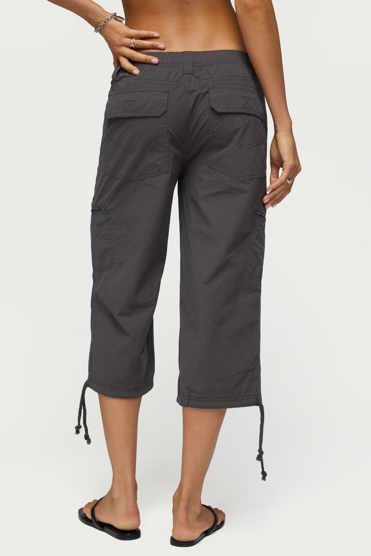 Lilith Cargo Capri Pants - GRAY