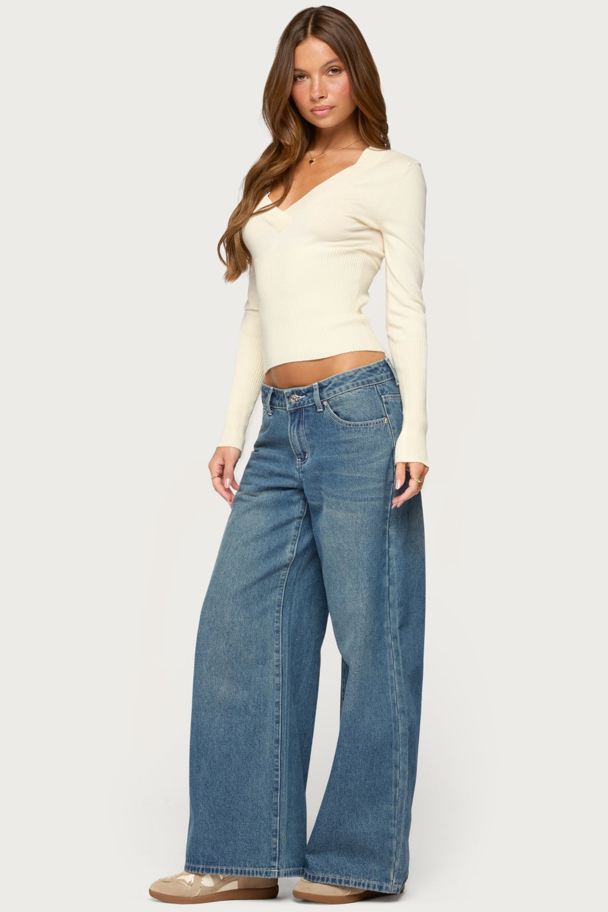 Aiya Knit V Neck Sweater - CREAM