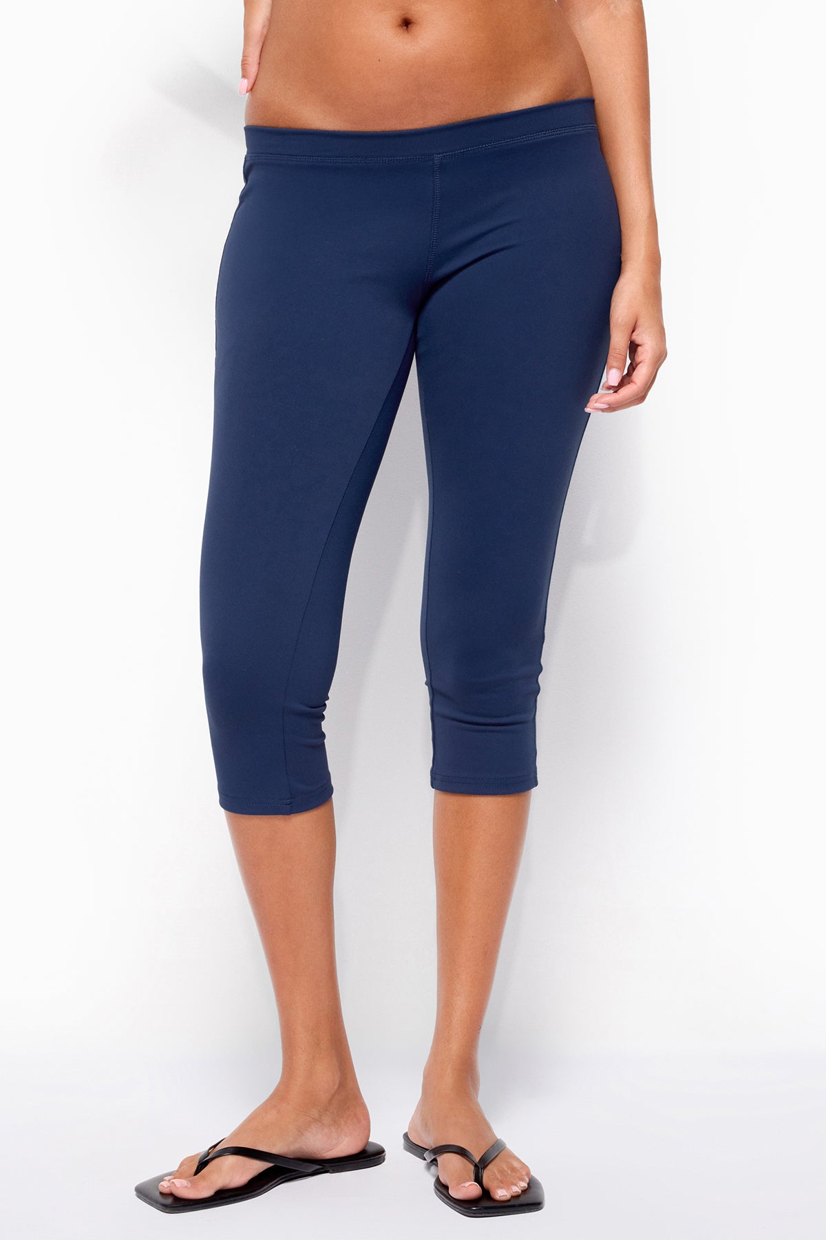 Aiko Capri Pants - NAVY