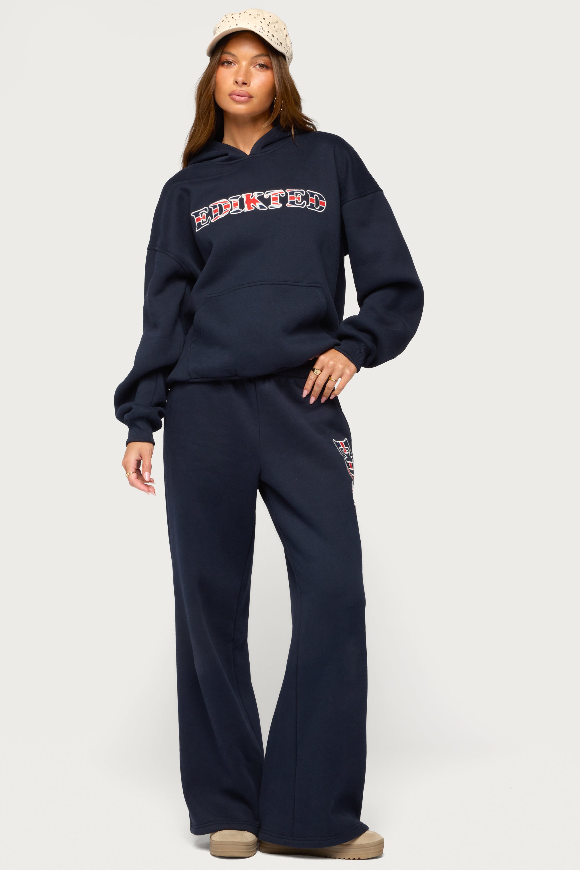 Edikted UK Sweatpants - NAVY