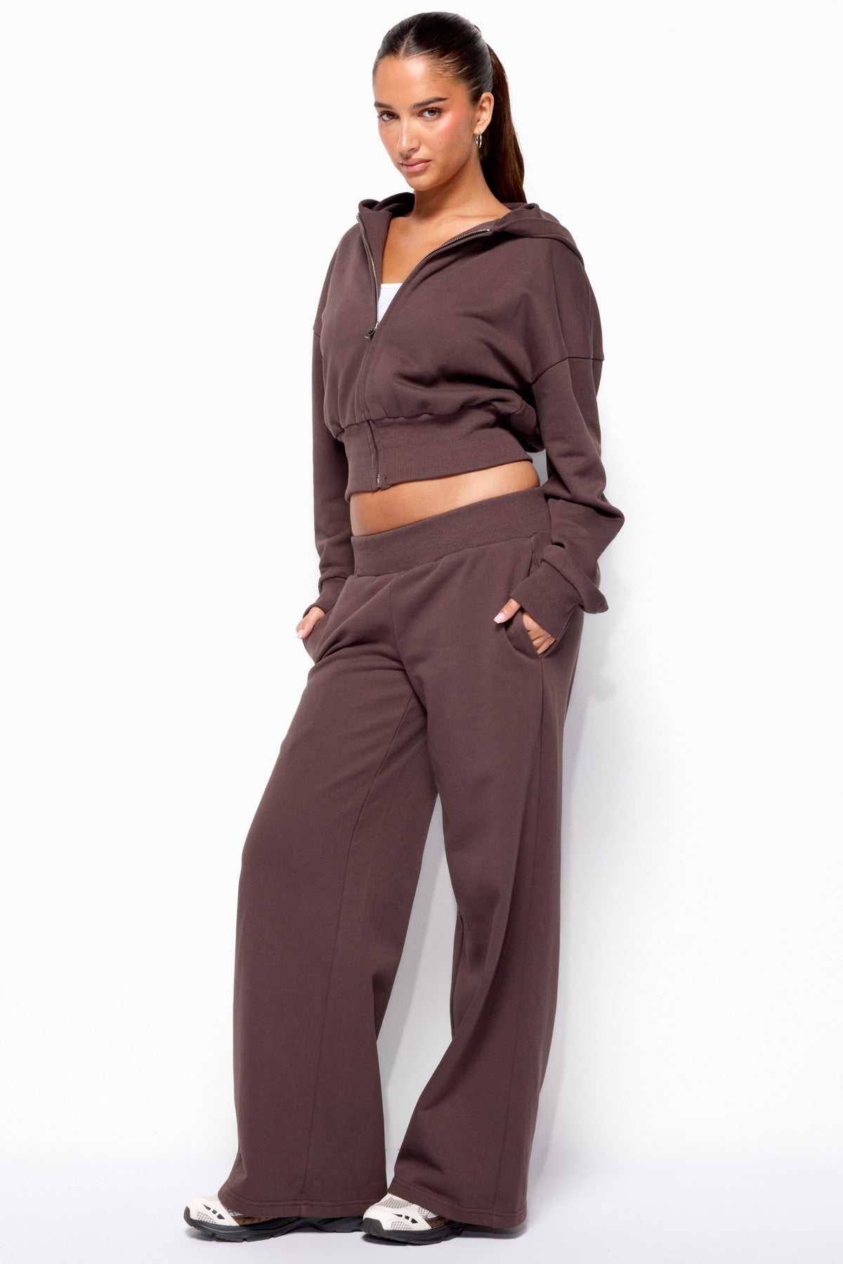 Wrenlee Sweatpants - BROWN