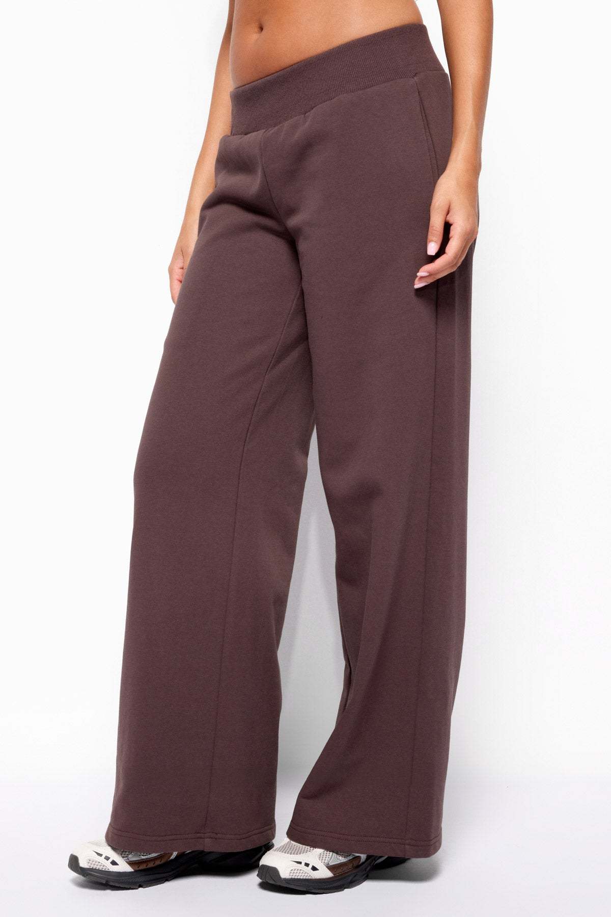 Wrenlee Sweatpants - BROWN