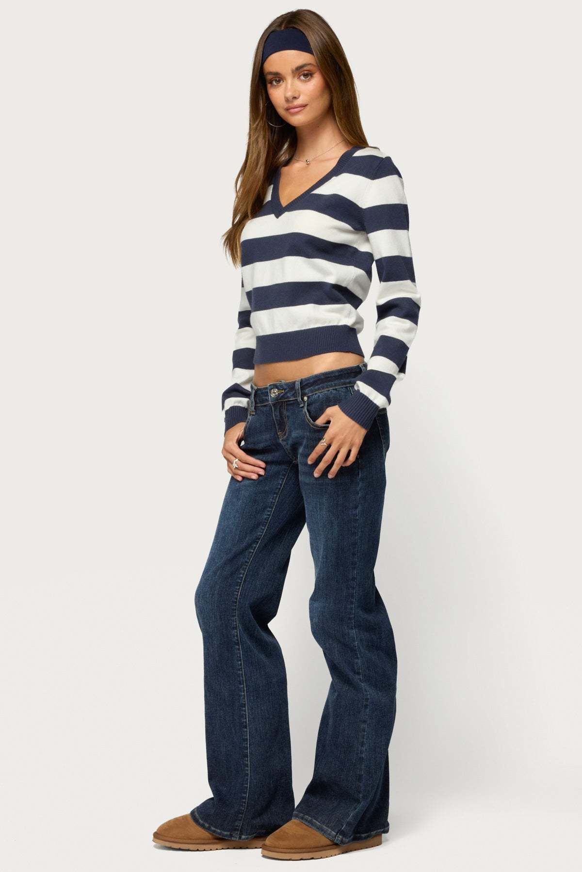 Austen Striped V Neck Sweater - NAVY-AND-WHITE