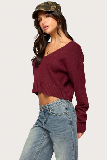 Sandi V Neck Knit Sweater - MAROON