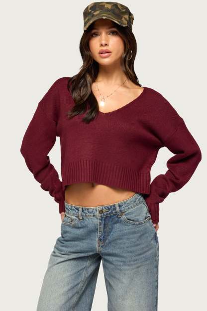 Sandi V Neck Knit Sweater - MAROON