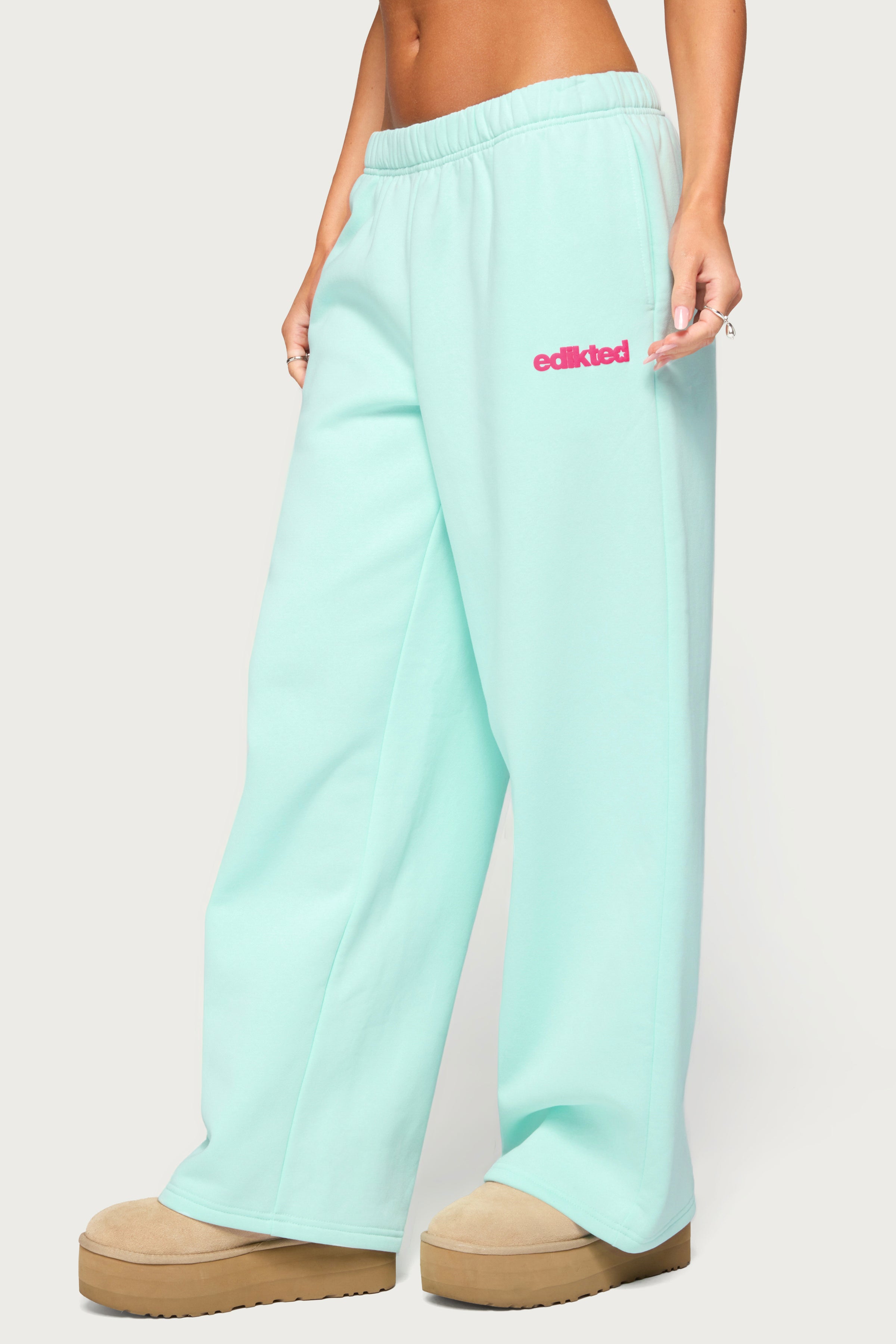 Edikted Star Graphic Sweatpants - AQUA