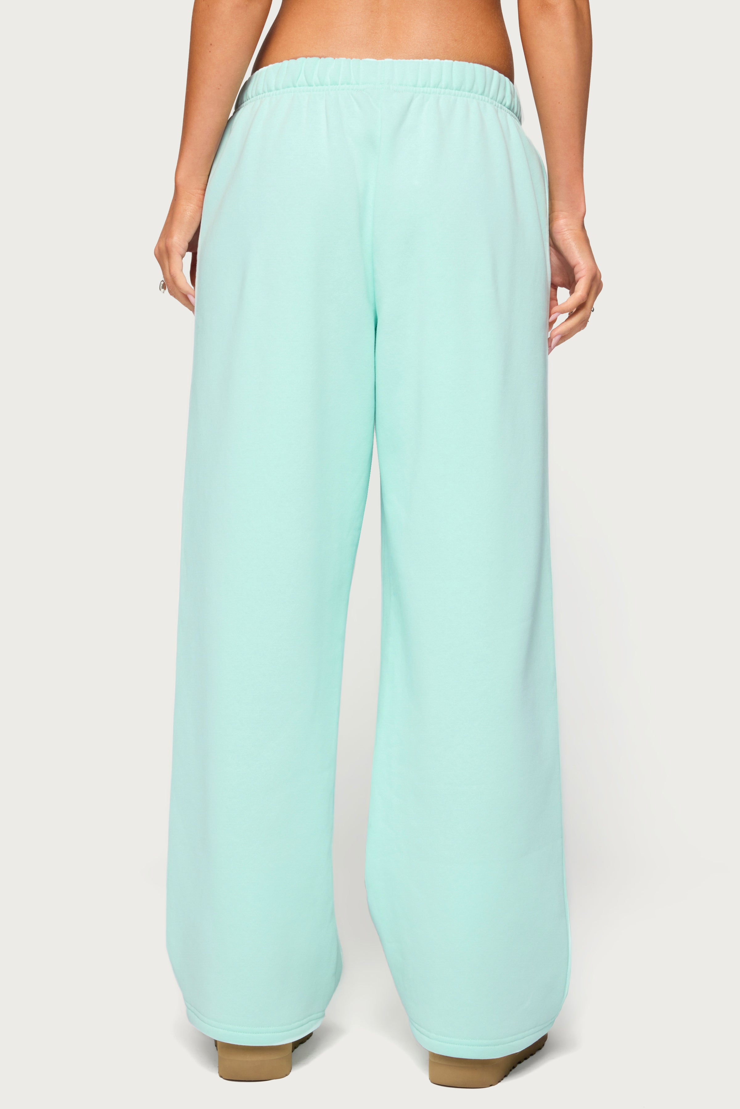 Edikted Star Graphic Sweatpants - AQUA