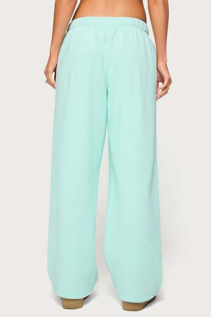 Edikted Star Graphic Sweatpants - AQUA