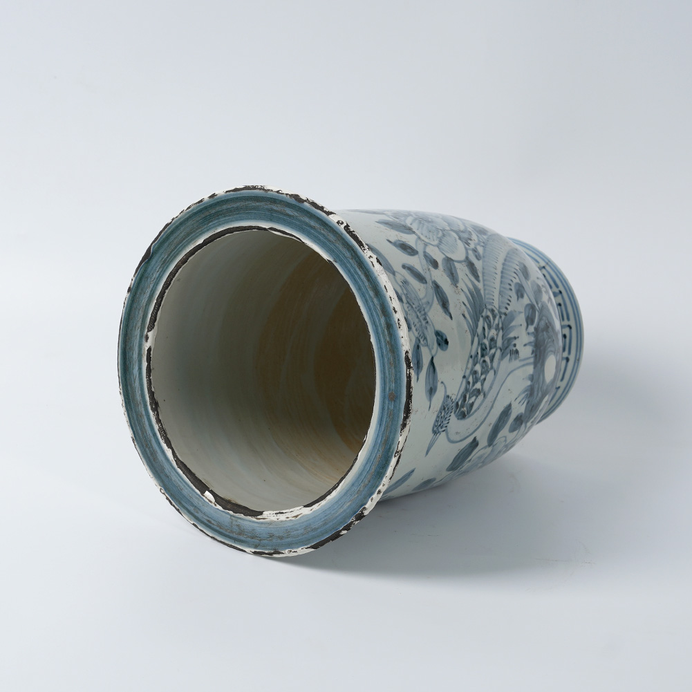 Antique blue and white porcelain hand-painted ceramic flower pot 45