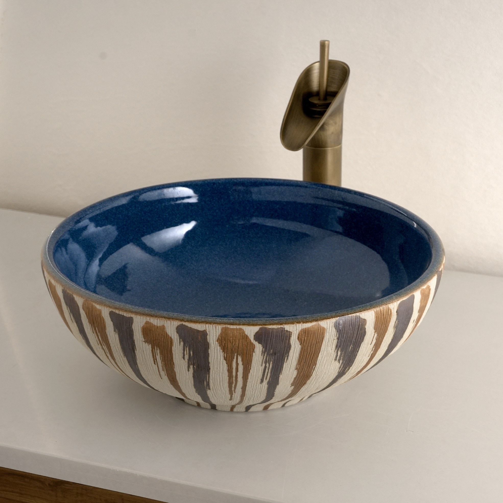 Blue graffiti-style washbasin