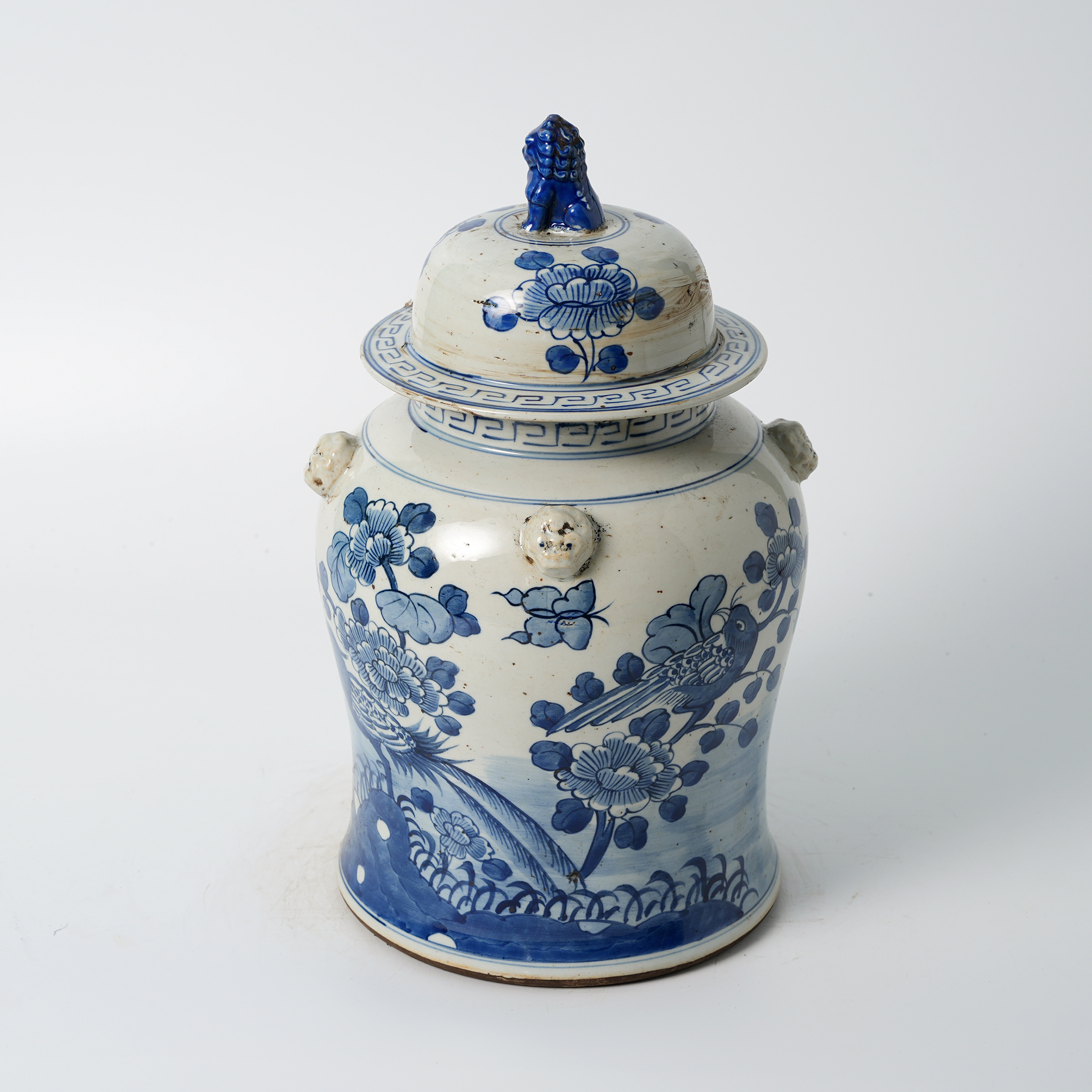 Antique blue and white porcelain lion head ceramic flower pot, hand-painted 60