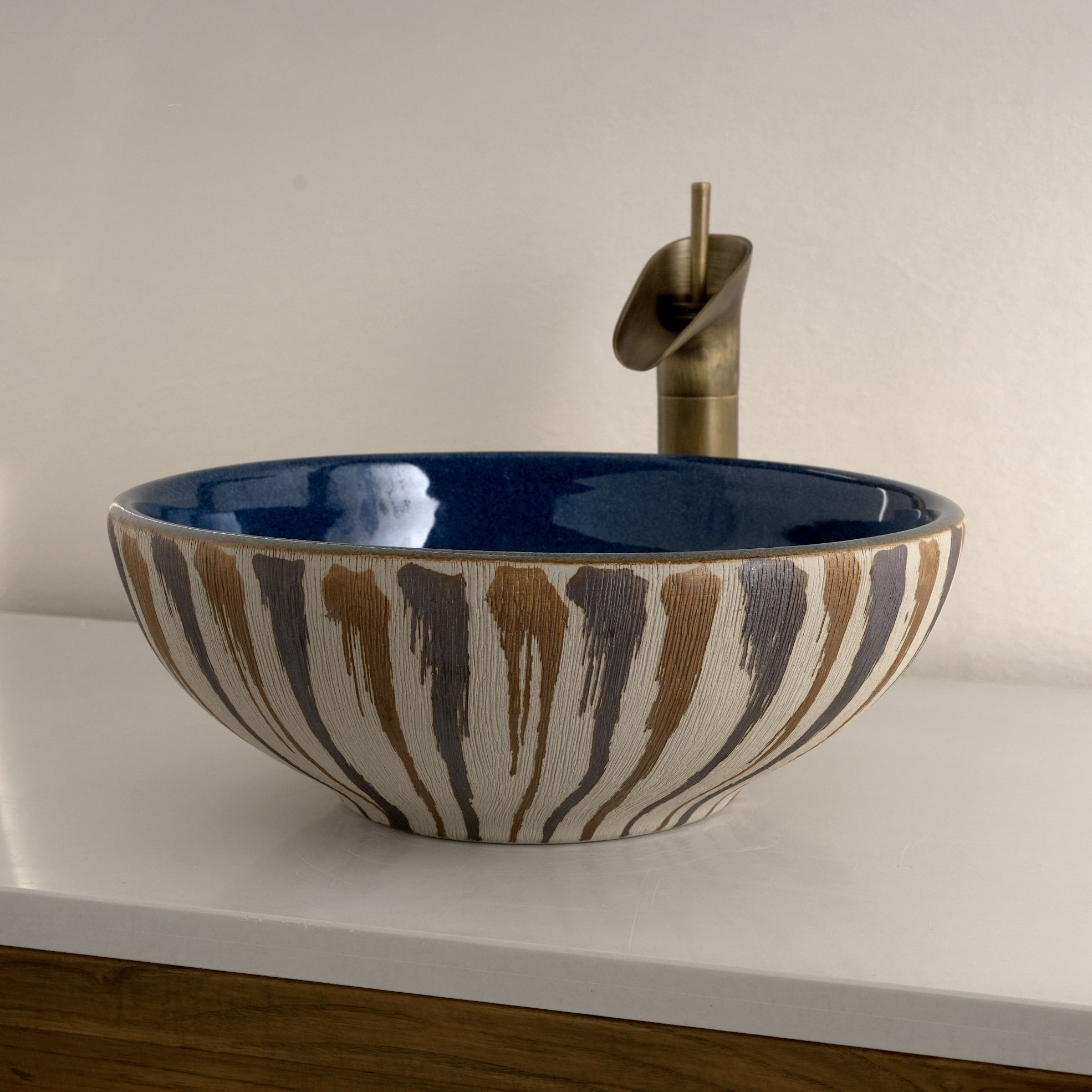 Blue graffiti-style washbasin