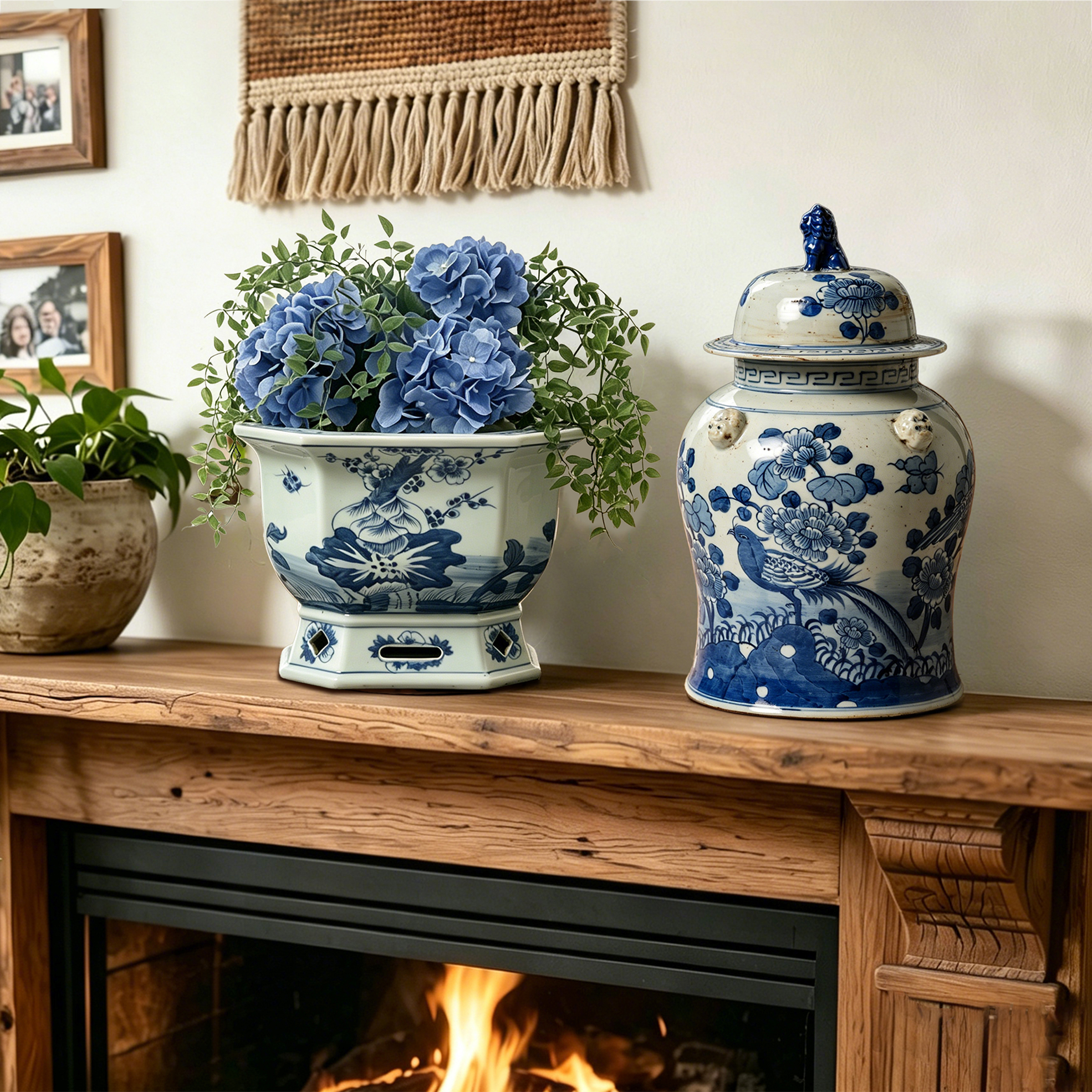 Antique blue and white porcelain lion head ceramic flower pot, hand-painted 60