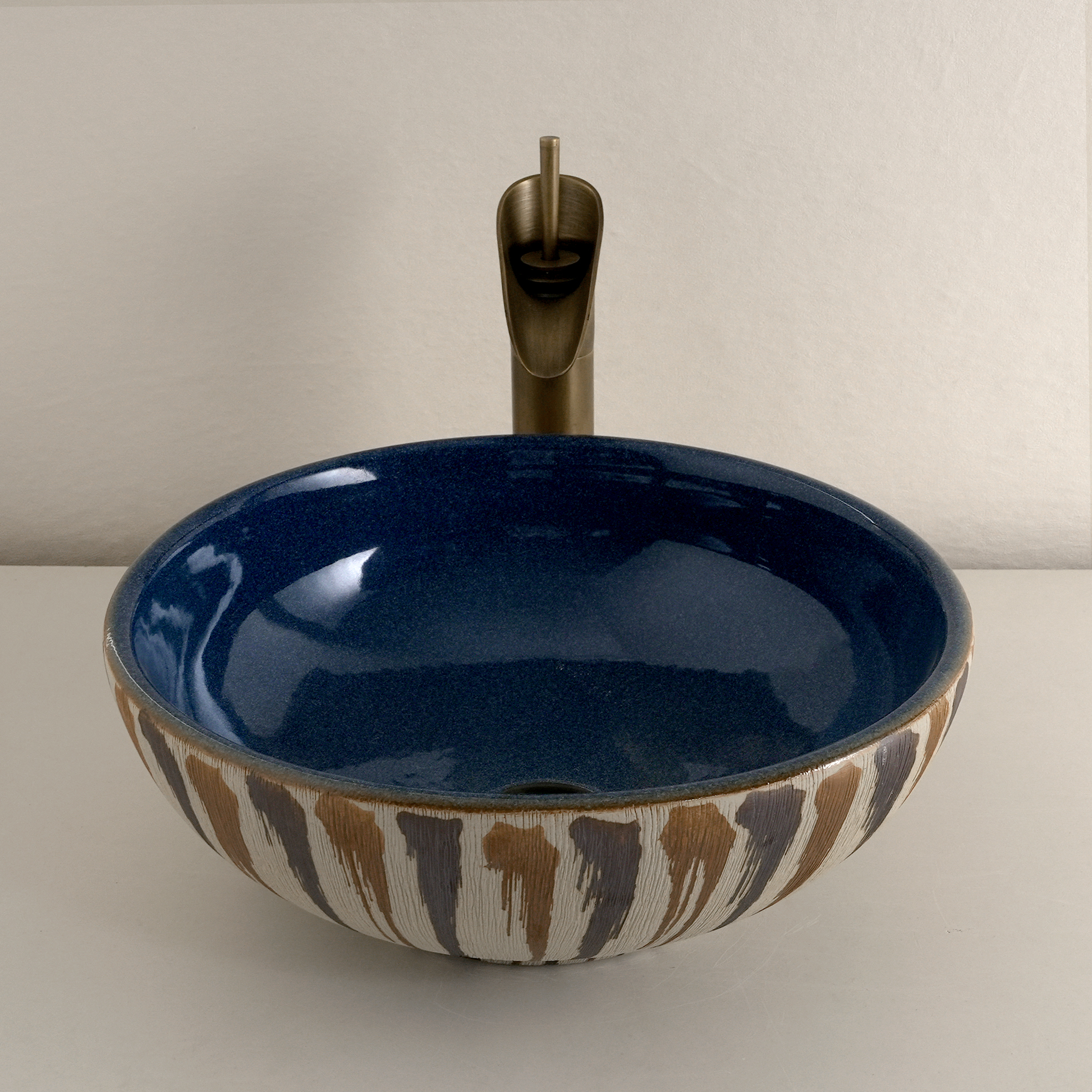 Blue graffiti-style washbasin